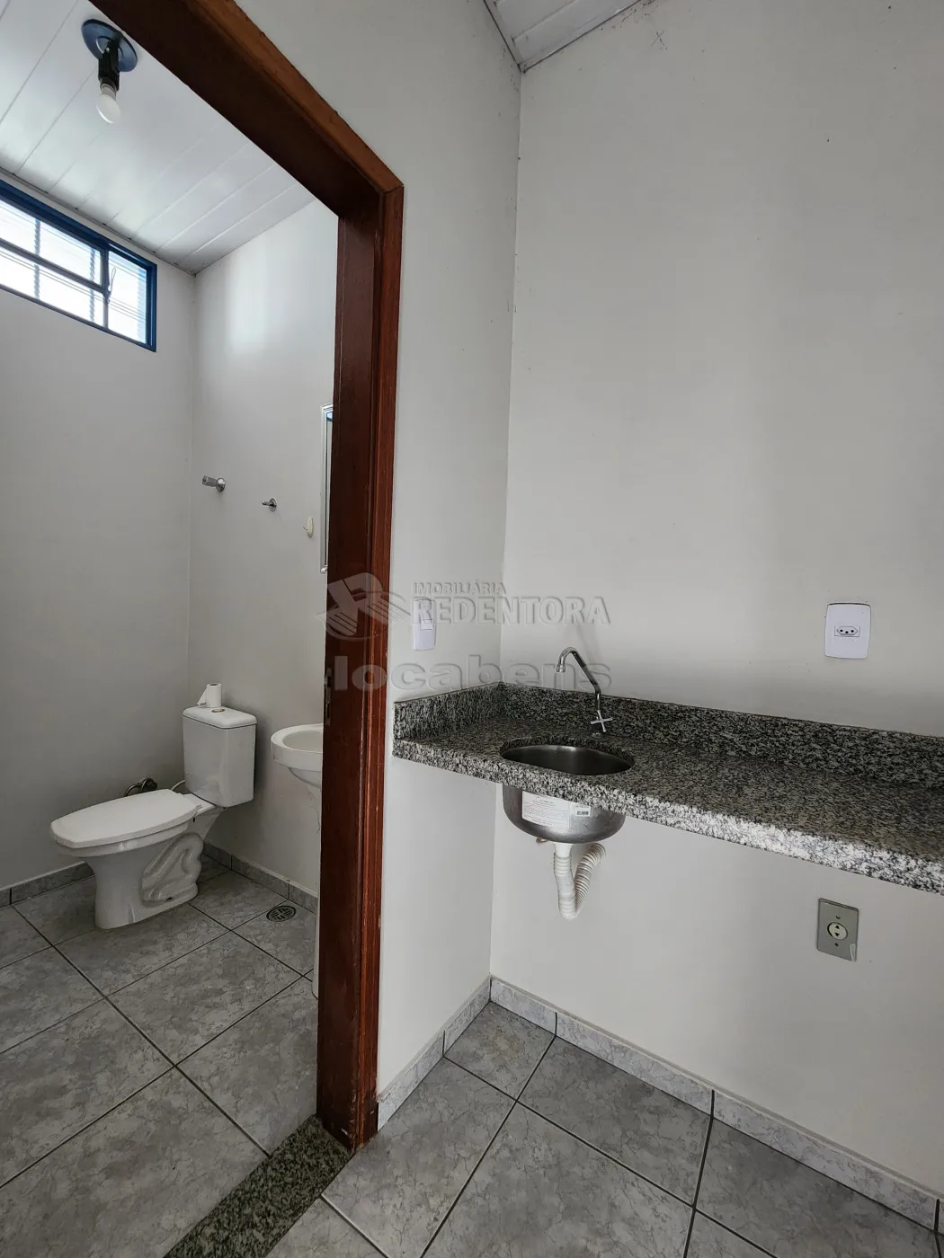 Alugar Comercial / Sala em S&atilde;o Jos&eacute; do Rio Preto R$ 800,00 - Foto 5