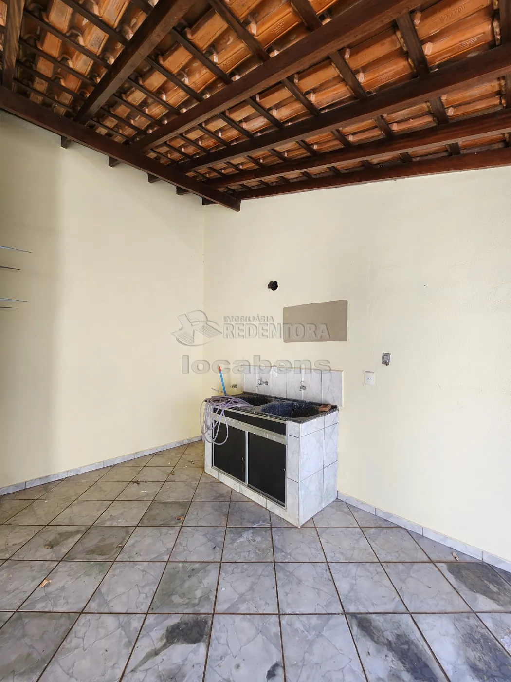Alugar Casa / Padr&atilde;o em S&atilde;o Jos&eacute; do Rio Preto R$ 1.350,00 - Foto 14