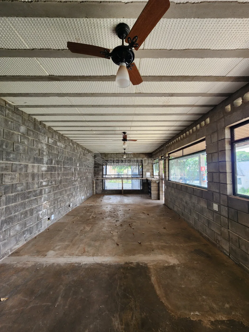 Comprar Comercial / Sal&atilde;o em S&atilde;o Jos&eacute; do Rio Preto R$ 380.000,00 - Foto 2