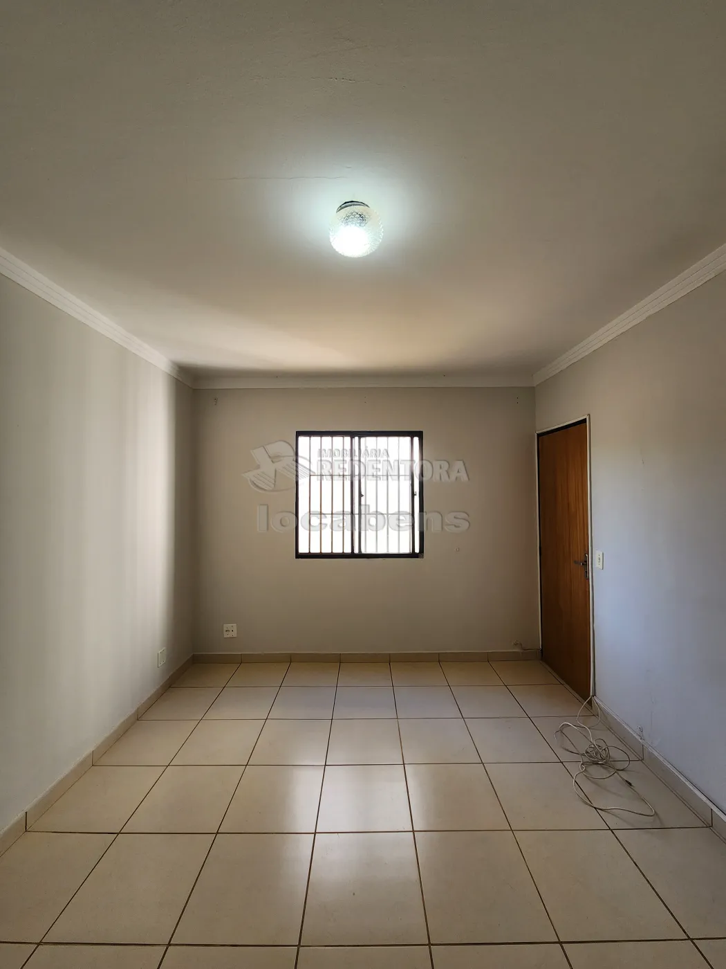 Apartamento com 2 quartos para aluguel, 70m² — foto 2 de 11