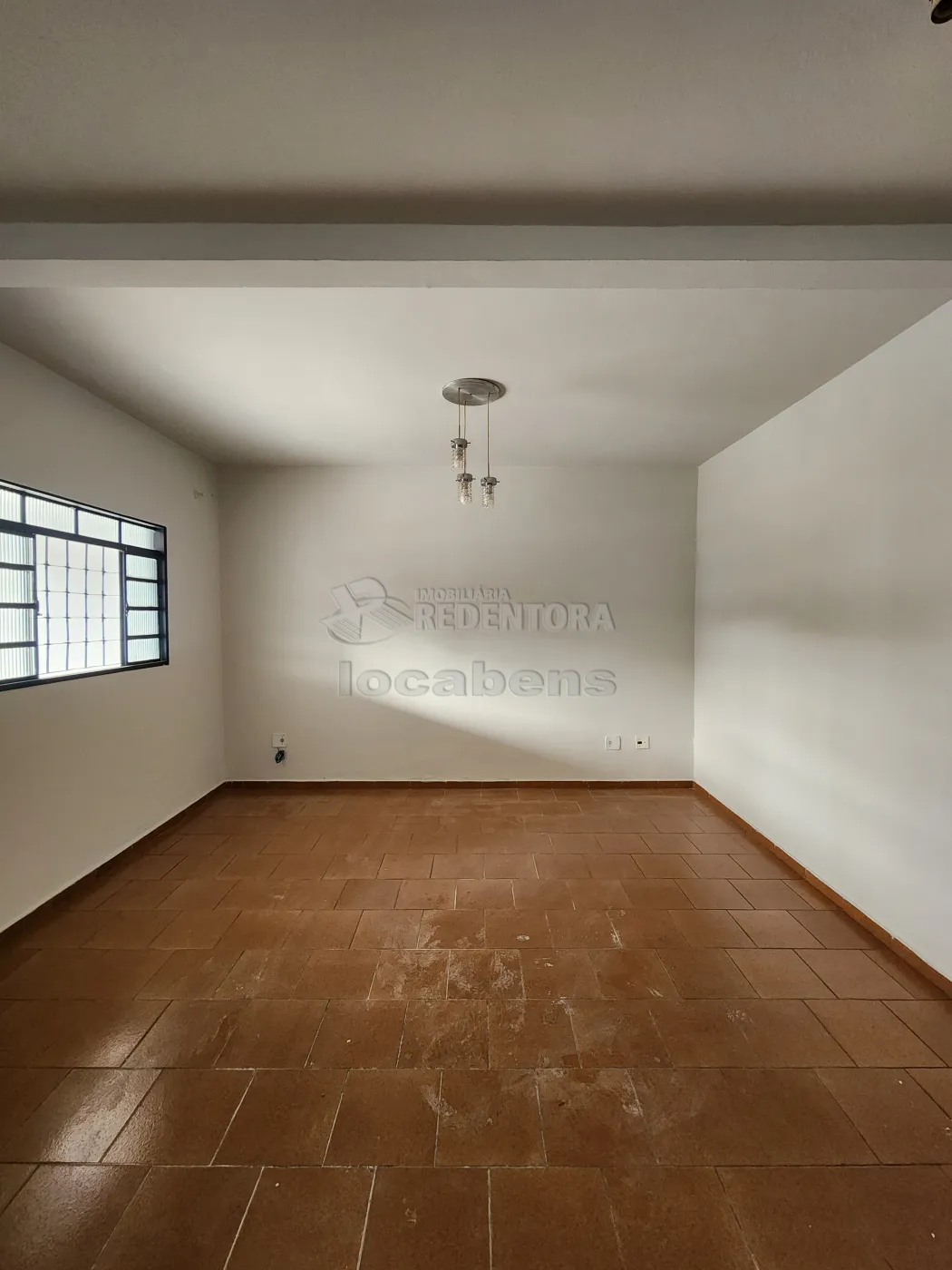 Alugar Casa / Sobrado em S&atilde;o Jos&eacute; do Rio Preto R$ 2.800,00 - Foto 3