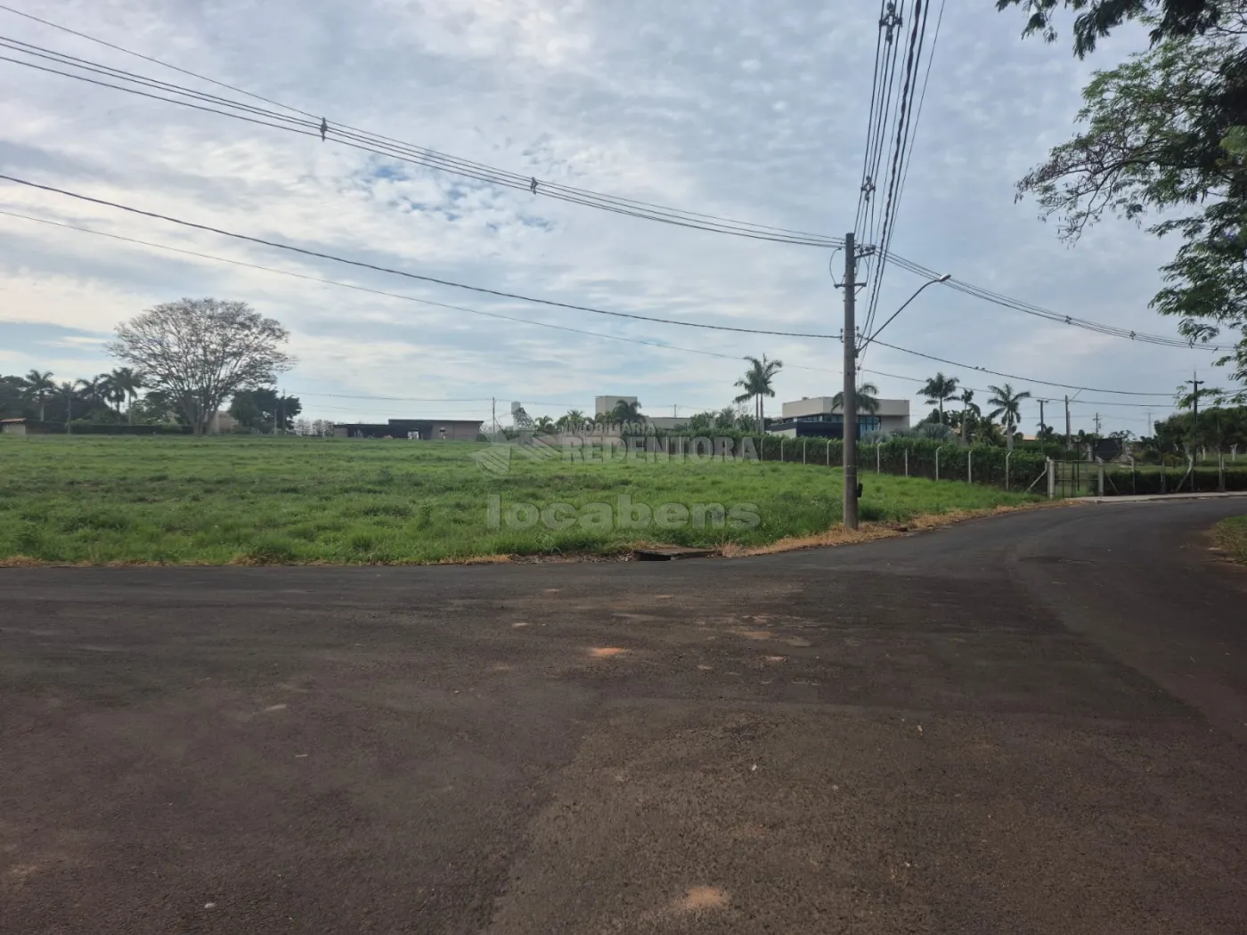 Comprar Terreno / Condom&iacute;nio em S&atilde;o Jos&eacute; do Rio Preto R$ 850.000,00 - Foto 3
