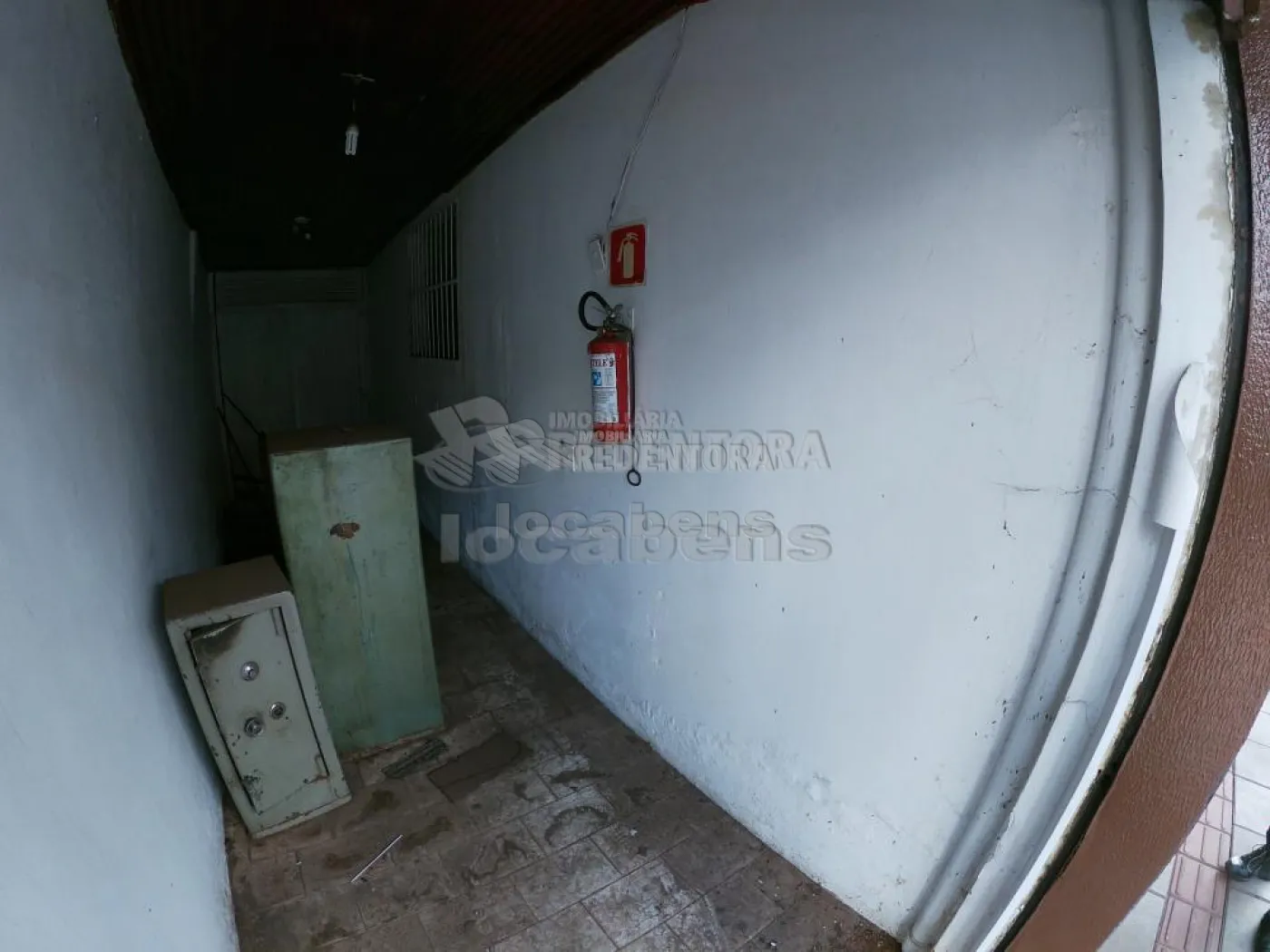 Alugar Comercial / Sal&atilde;o em S&atilde;o Jos&eacute; do Rio Preto R$ 700,00 - Foto 4