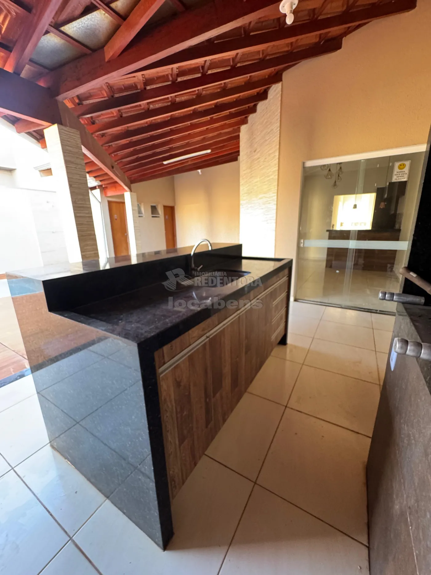 Alugar Casa / Padr&atilde;o em S&atilde;o Jos&eacute; do Rio Preto R$ 1.800,00 - Foto 16