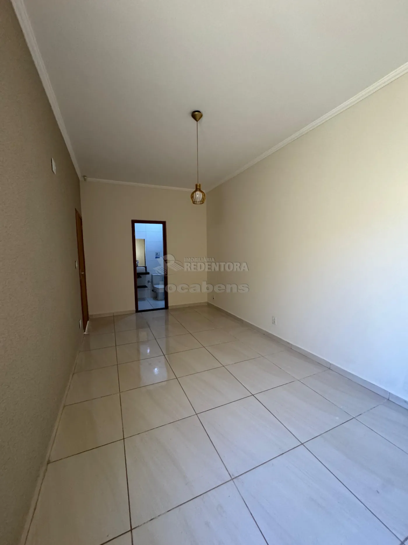 Alugar Casa / Padr&atilde;o em S&atilde;o Jos&eacute; do Rio Preto R$ 1.800,00 - Foto 11