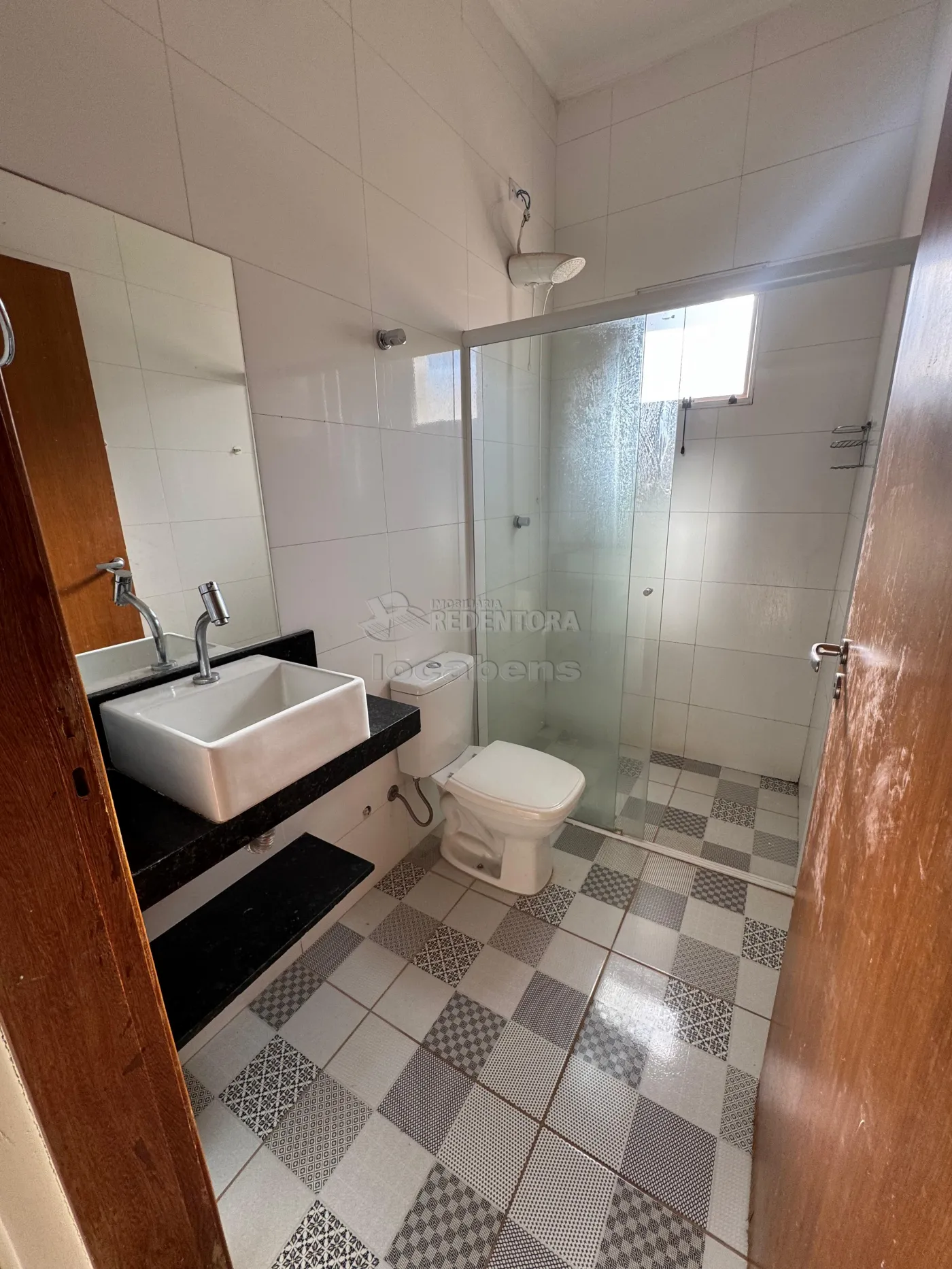 Alugar Casa / Padr&atilde;o em S&atilde;o Jos&eacute; do Rio Preto R$ 1.800,00 - Foto 9