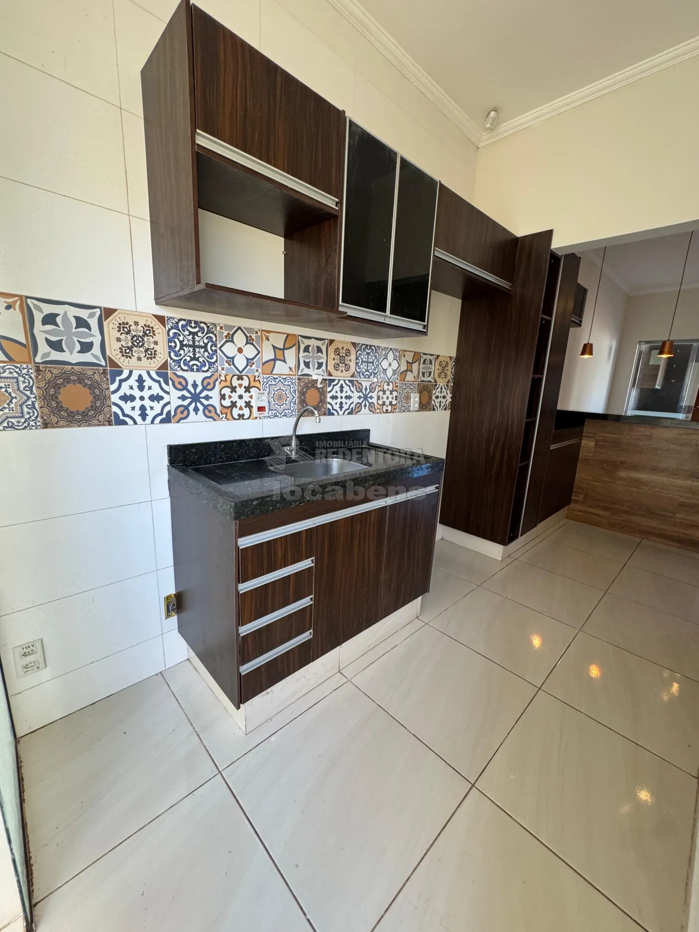 Alugar Casa / Padr&atilde;o em S&atilde;o Jos&eacute; do Rio Preto R$ 1.800,00 - Foto 5