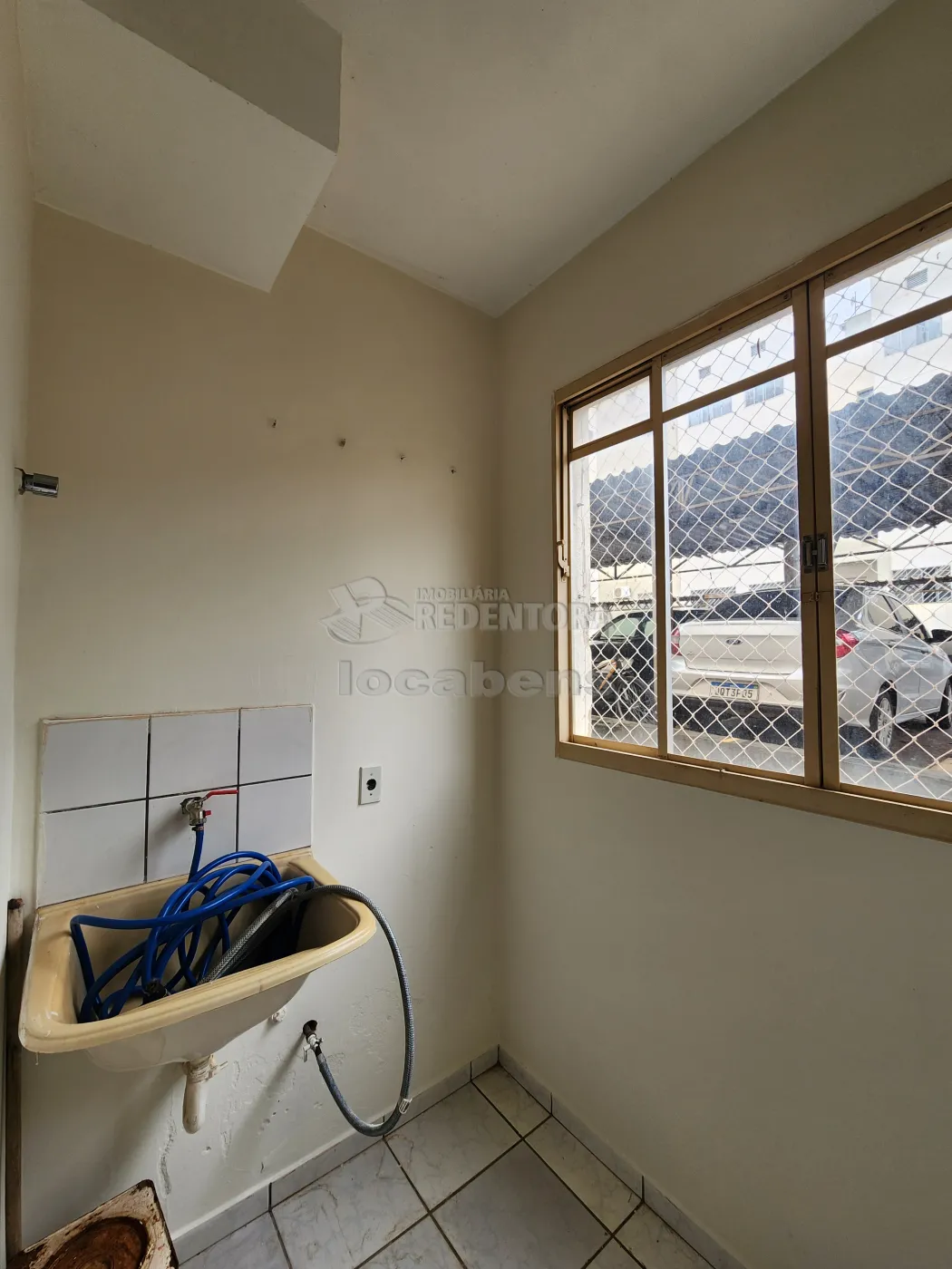 Alugar Apartamento / Padr&atilde;o em S&atilde;o Jos&eacute; do Rio Preto R$ 1.000,00 - Foto 11