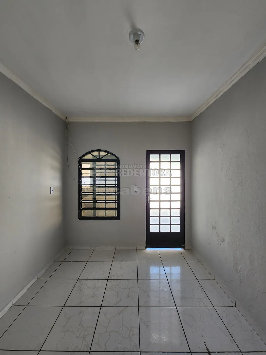 Alugar Casa / Padr&atilde;o em S&atilde;o Jos&eacute; do Rio Preto R$ 950,00 - Foto 3