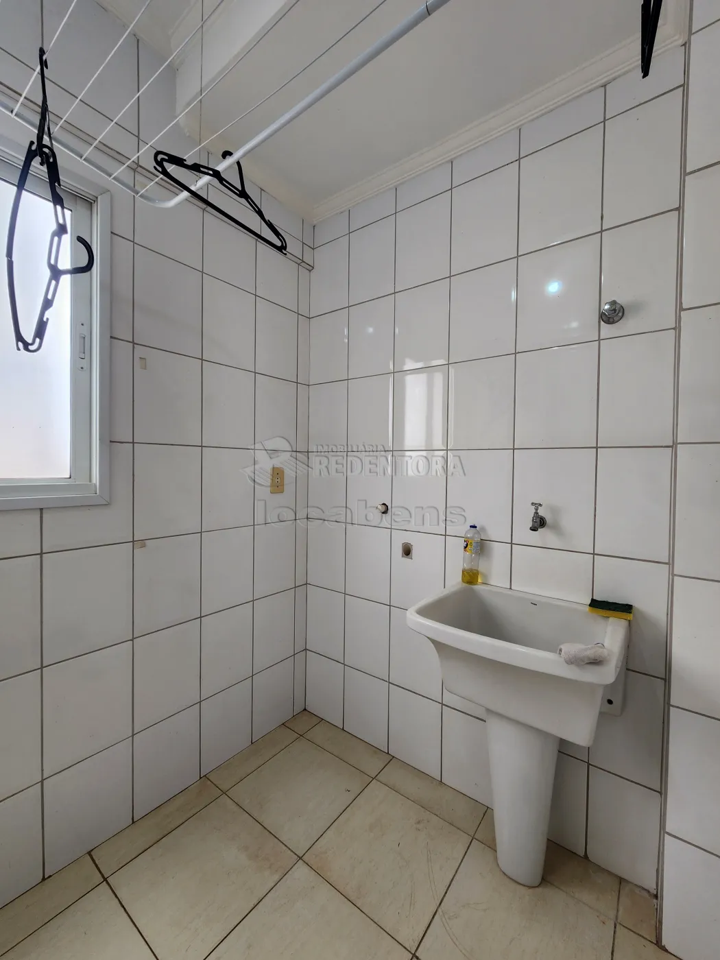 Alugar Apartamento / Padr&atilde;o em S&atilde;o Jos&eacute; do Rio Preto R$ 1.500,00 - Foto 8