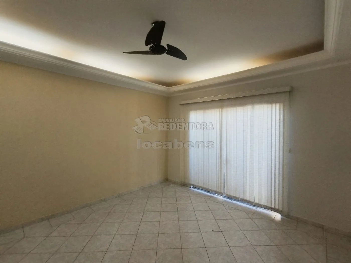 Alugar Casa / Padr&atilde;o em S&atilde;o Jos&eacute; do Rio Preto R$ 4.500,00 - Foto 2