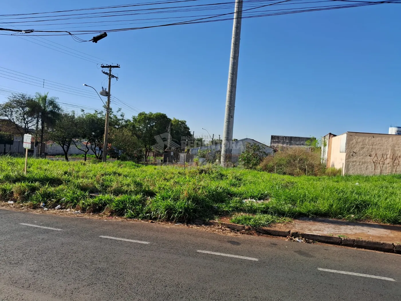 Comprar Terreno / Padr&atilde;o em S&atilde;o Jos&eacute; do Rio Preto R$ 115.000,00 - Foto 4