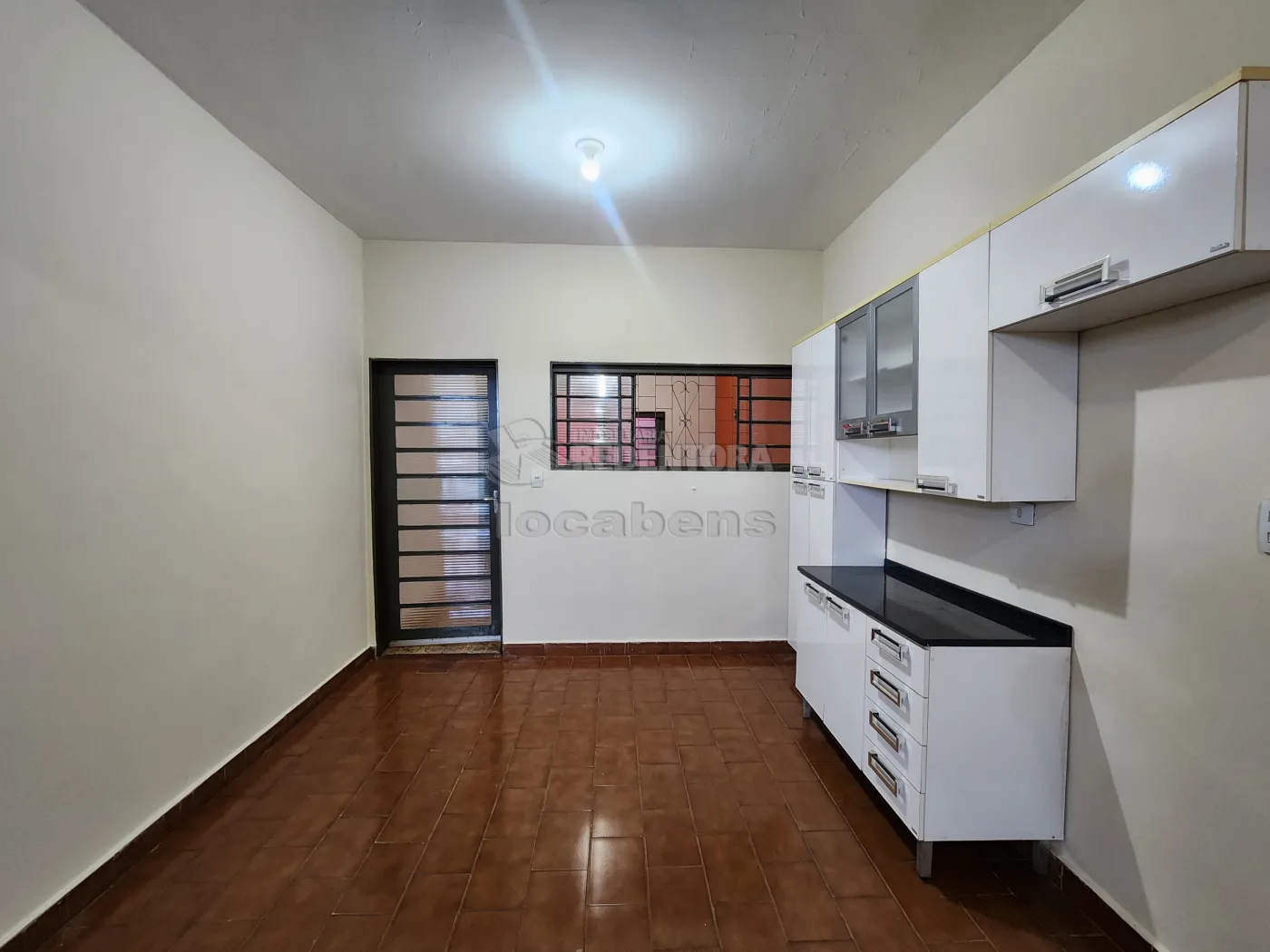 Alugar Casa / Padr&atilde;o em S&atilde;o Jos&eacute; do Rio Preto R$ 1.800,00 - Foto 5