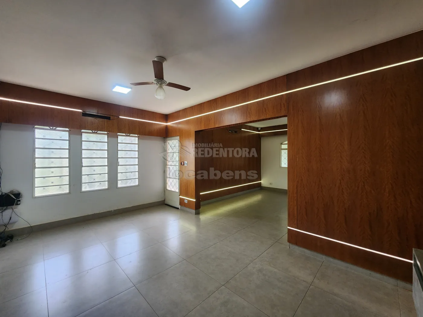 Alugar Casa / Padr&atilde;o em S&atilde;o Jos&eacute; do Rio Preto R$ 2.500,00 - Foto 3