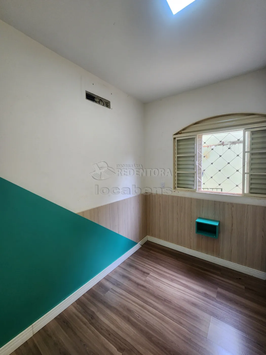 Alugar Casa / Padr&atilde;o em S&atilde;o Jos&eacute; do Rio Preto R$ 2.500,00 - Foto 16