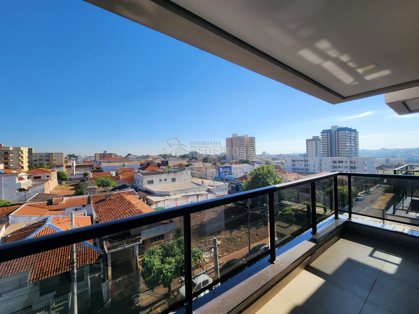 Alugar Apartamento / Padr&atilde;o em S&atilde;o Jos&eacute; do Rio Preto R$ 2.950,00 - Foto 4