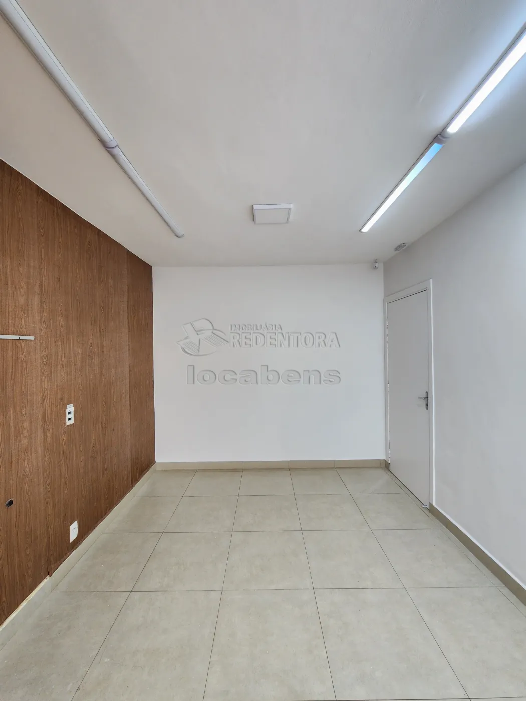 Alugar Comercial / Sal&atilde;o em S&atilde;o Jos&eacute; do Rio Preto R$ 18.000,00 - Foto 14