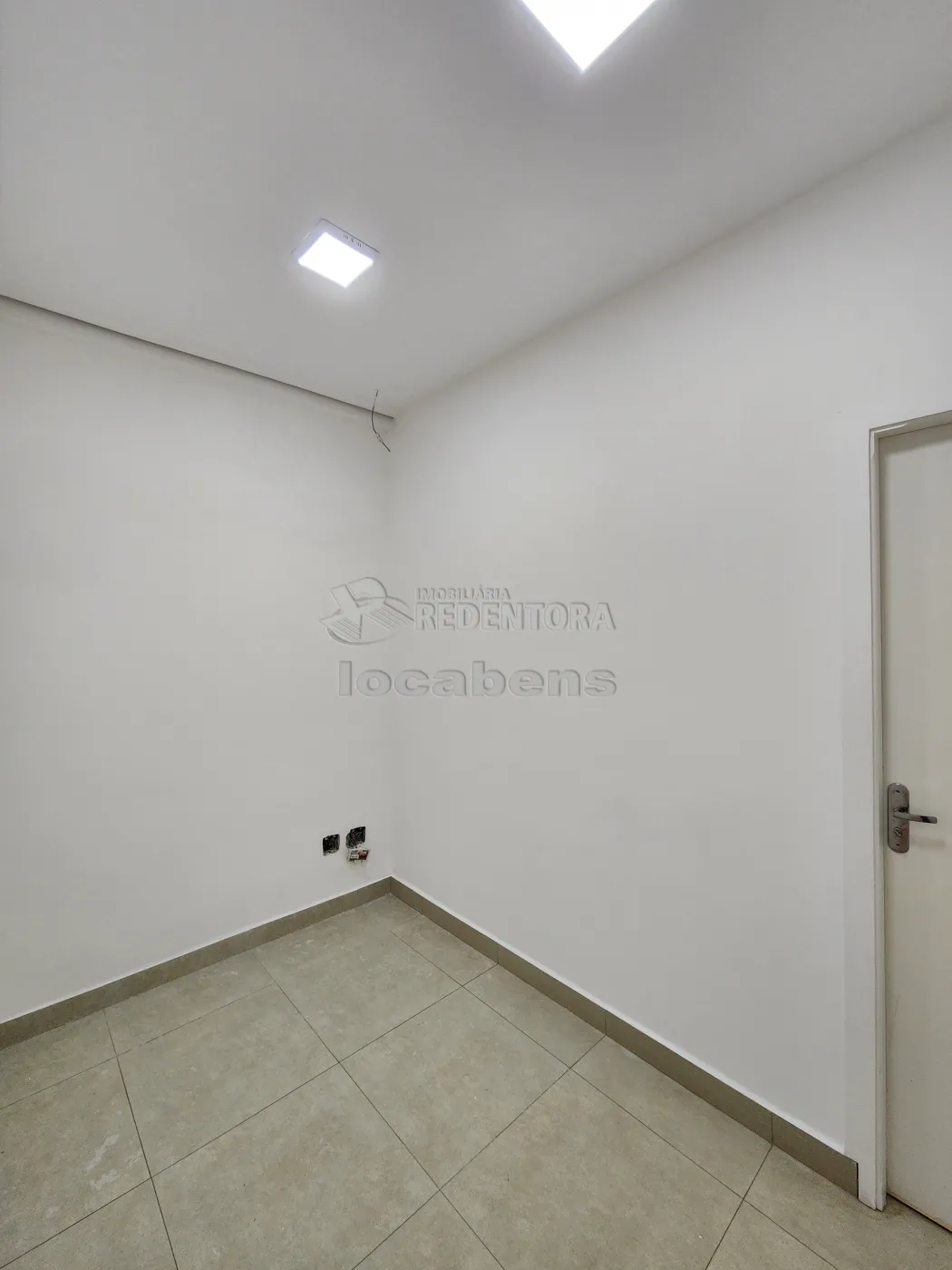 Alugar Comercial / Sal&atilde;o em S&atilde;o Jos&eacute; do Rio Preto R$ 18.000,00 - Foto 24