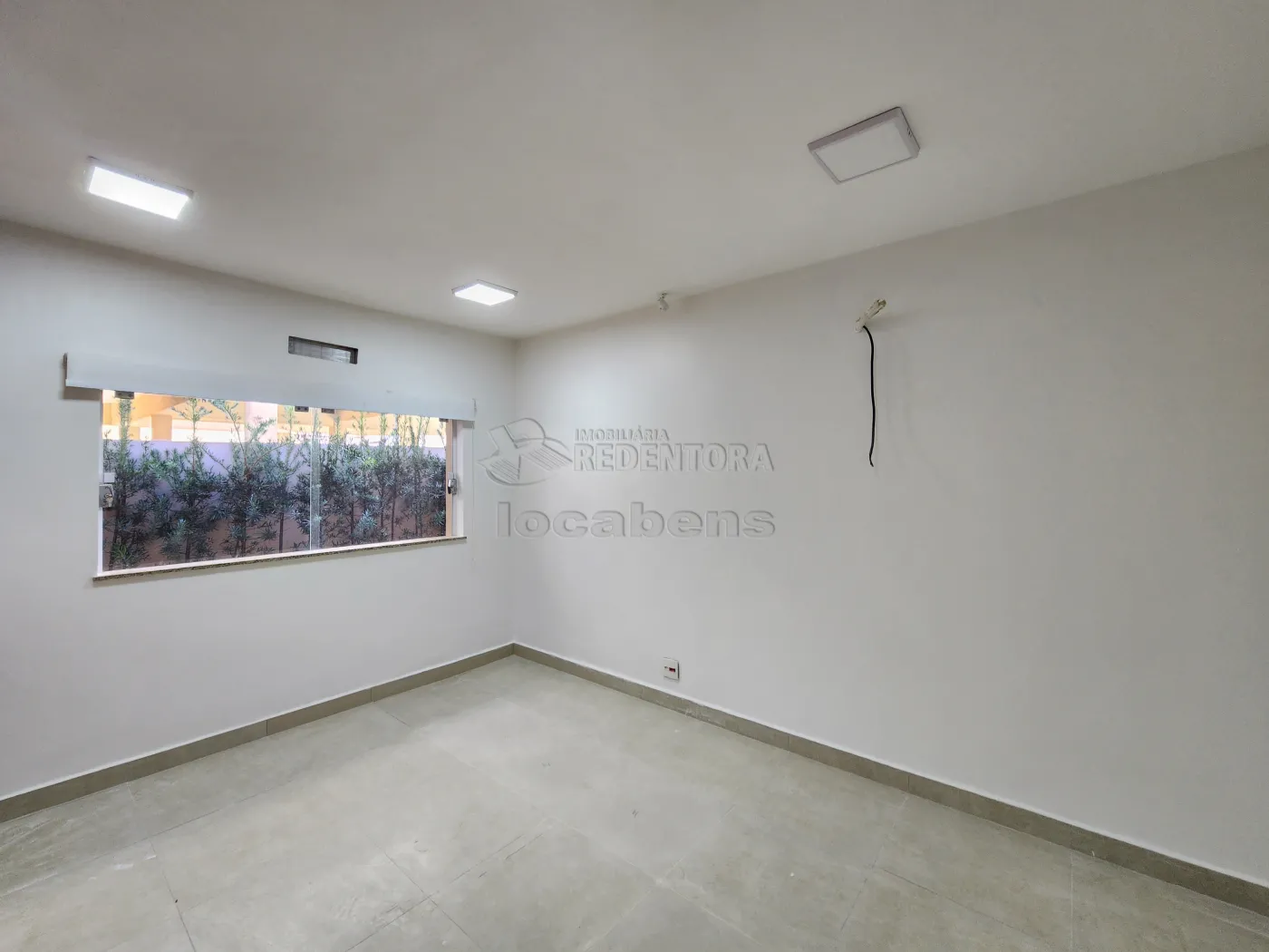 Alugar Comercial / Sal&atilde;o em S&atilde;o Jos&eacute; do Rio Preto R$ 18.000,00 - Foto 17