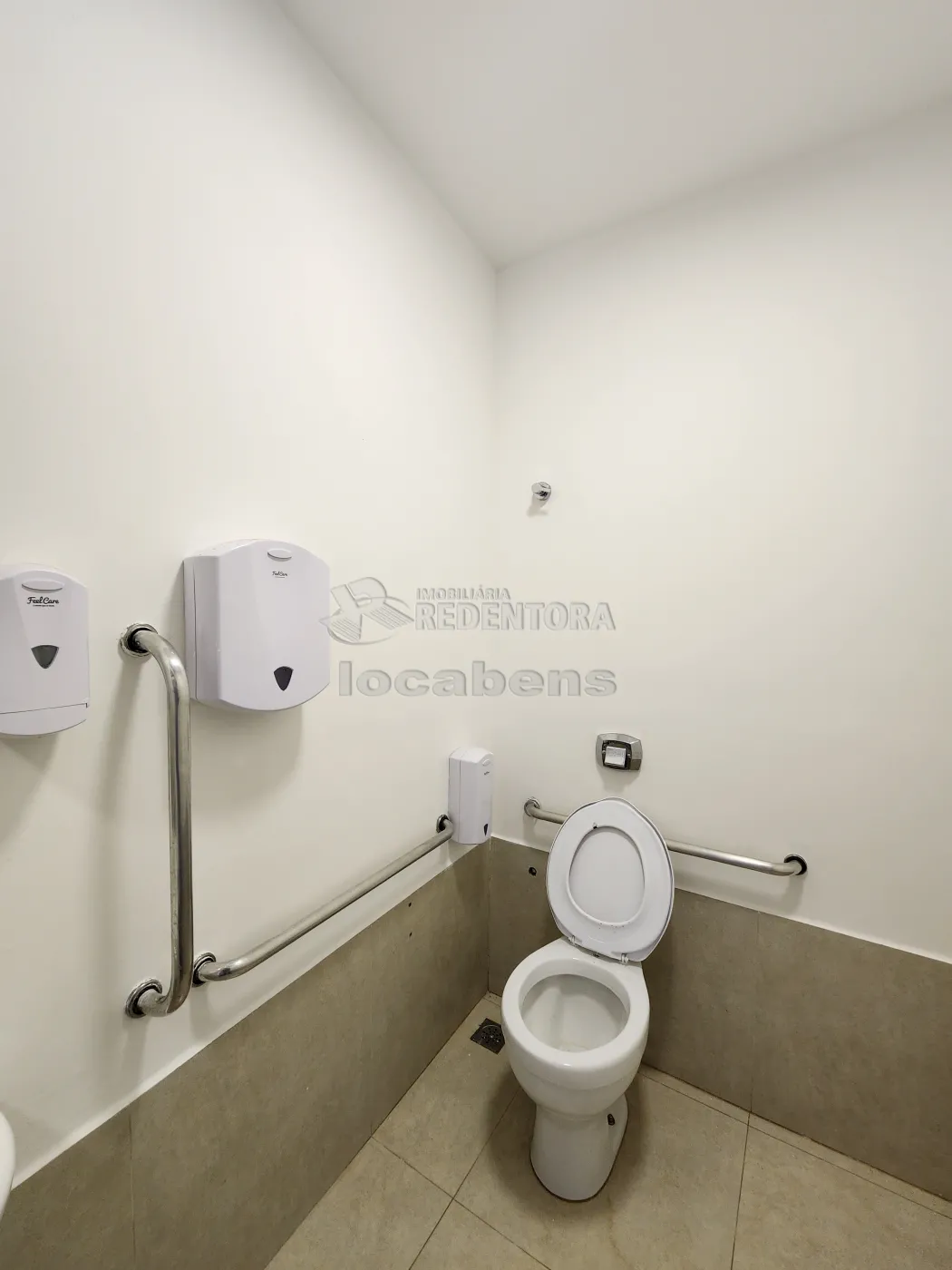 Alugar Comercial / Sal&atilde;o em S&atilde;o Jos&eacute; do Rio Preto R$ 18.000,00 - Foto 27
