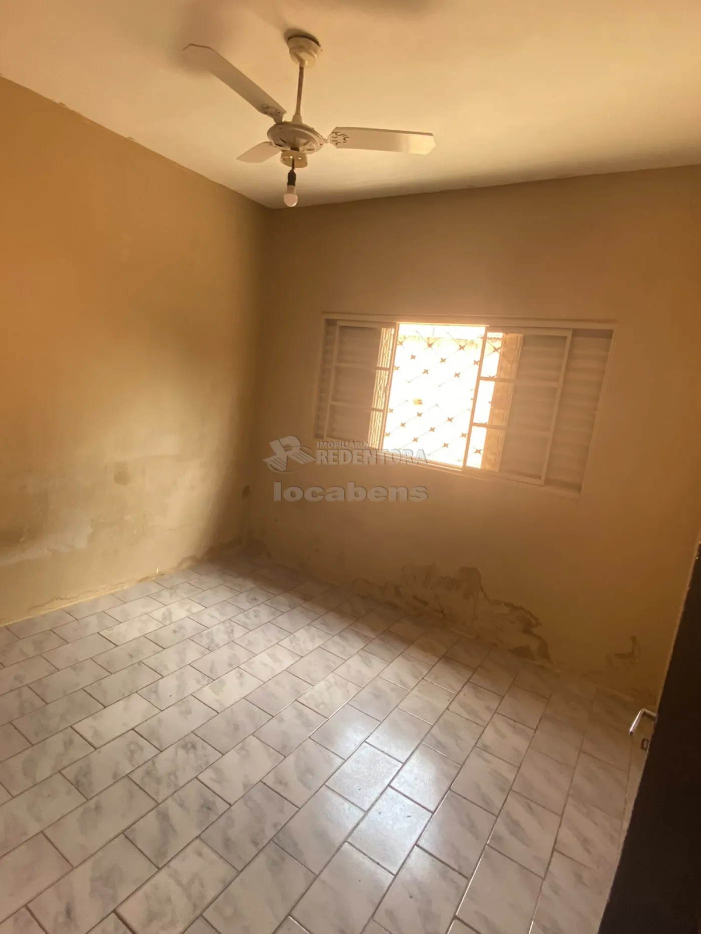 Alugar Casa / Padr&atilde;o em S&atilde;o Jos&eacute; do Rio Preto R$ 1.500,00 - Foto 4