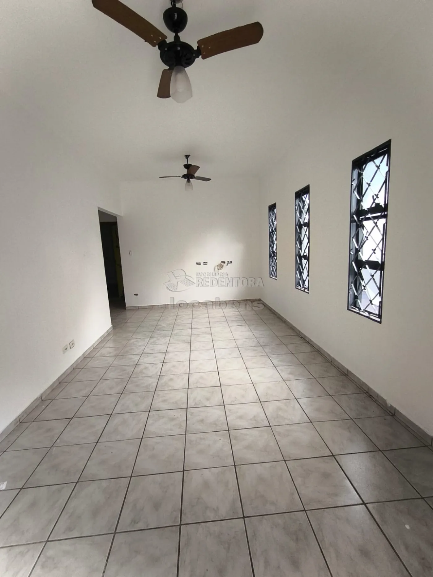 Comprar Casa / Padr&atilde;o em S&atilde;o Jos&eacute; do Rio Preto R$ 405.000,00 - Foto 14