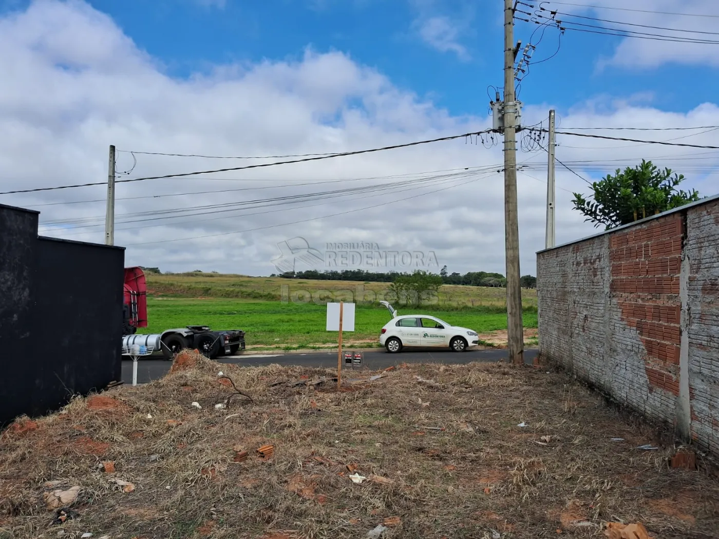 Comprar Terreno / Padr&atilde;o em Mirassol R$ 90.000,00 - Foto 7