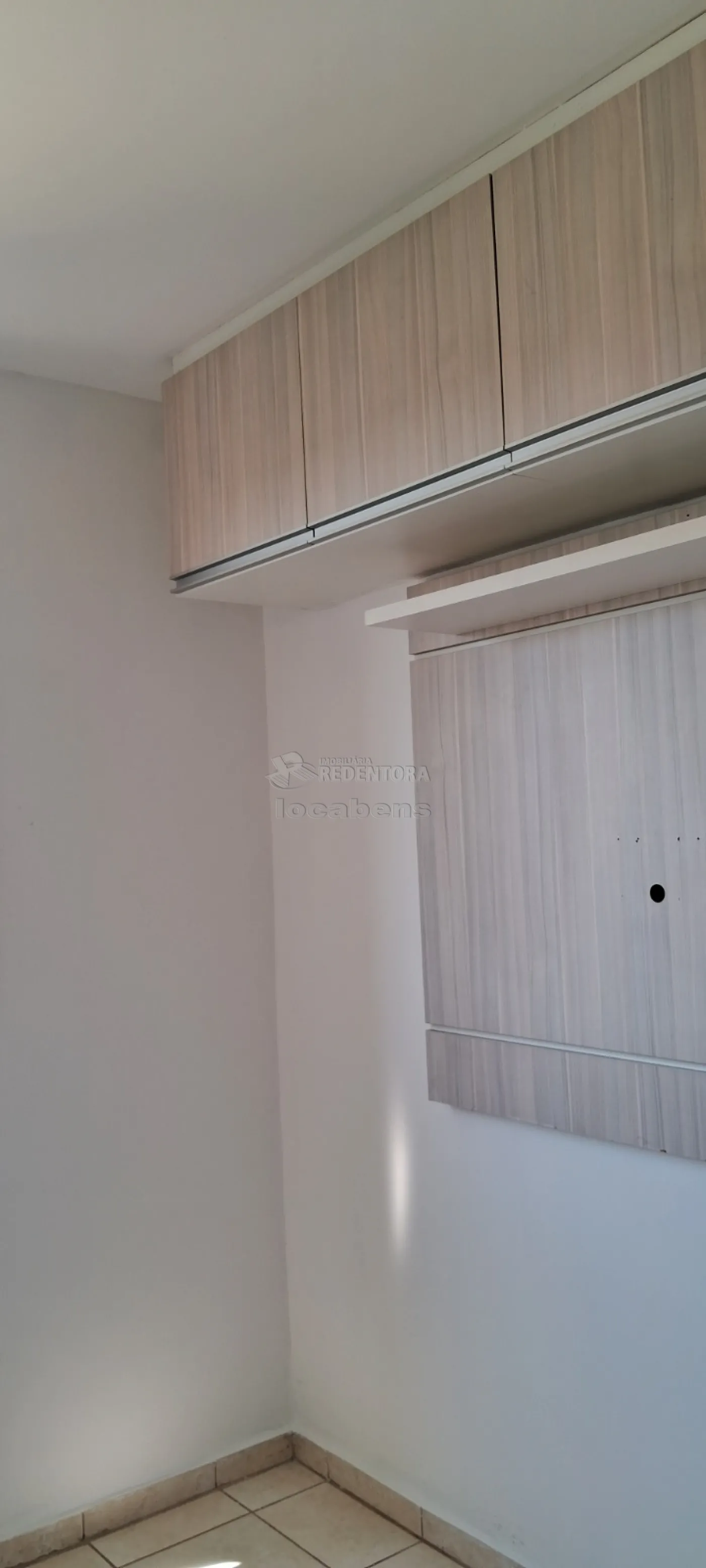 Alugar Apartamento / Padr&atilde;o em S&atilde;o Jos&eacute; do Rio Preto R$ 1.200,00 - Foto 11