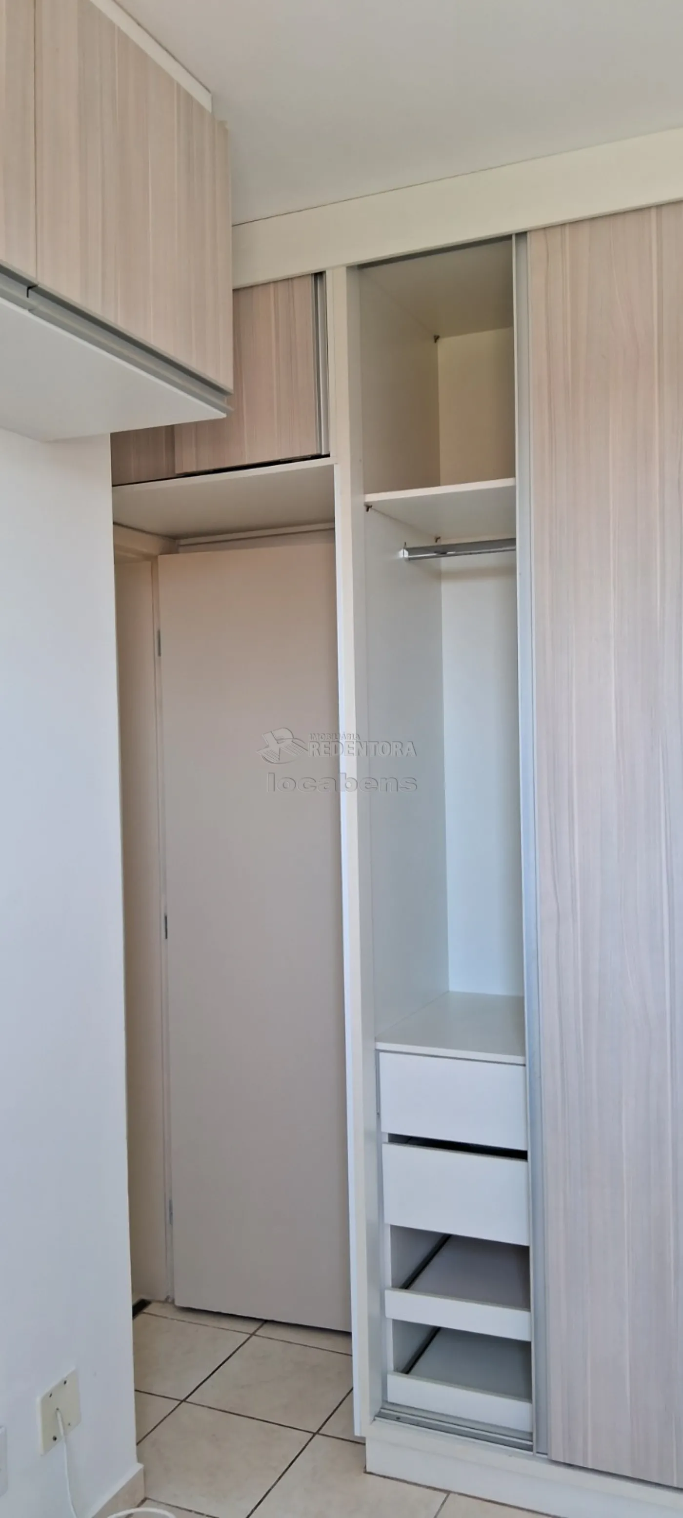 Alugar Apartamento / Padr&atilde;o em S&atilde;o Jos&eacute; do Rio Preto R$ 1.200,00 - Foto 6