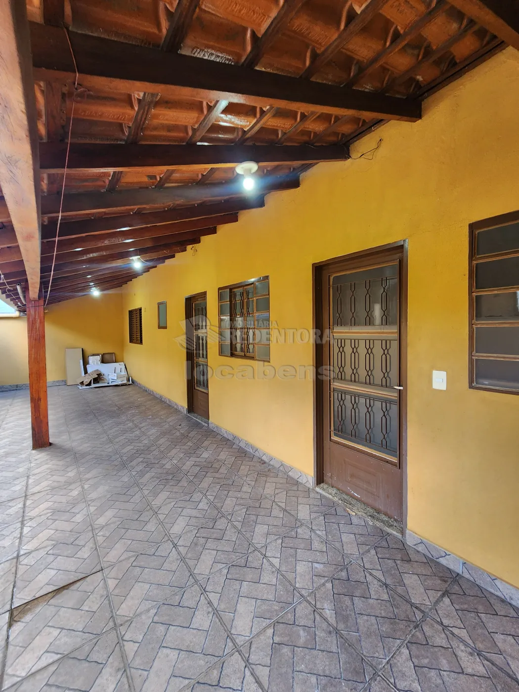 Alugar Casa / Padr&atilde;o em S&atilde;o Jos&eacute; do Rio Preto R$ 1.100,00 - Foto 1