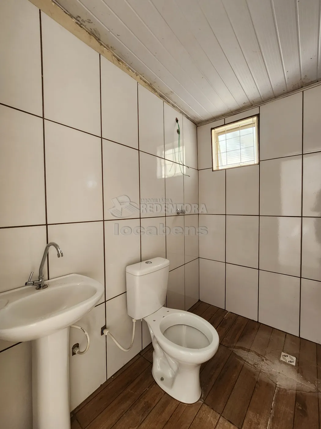 Alugar Casa / Padr&atilde;o em S&atilde;o Jos&eacute; do Rio Preto R$ 700,00 - Foto 4