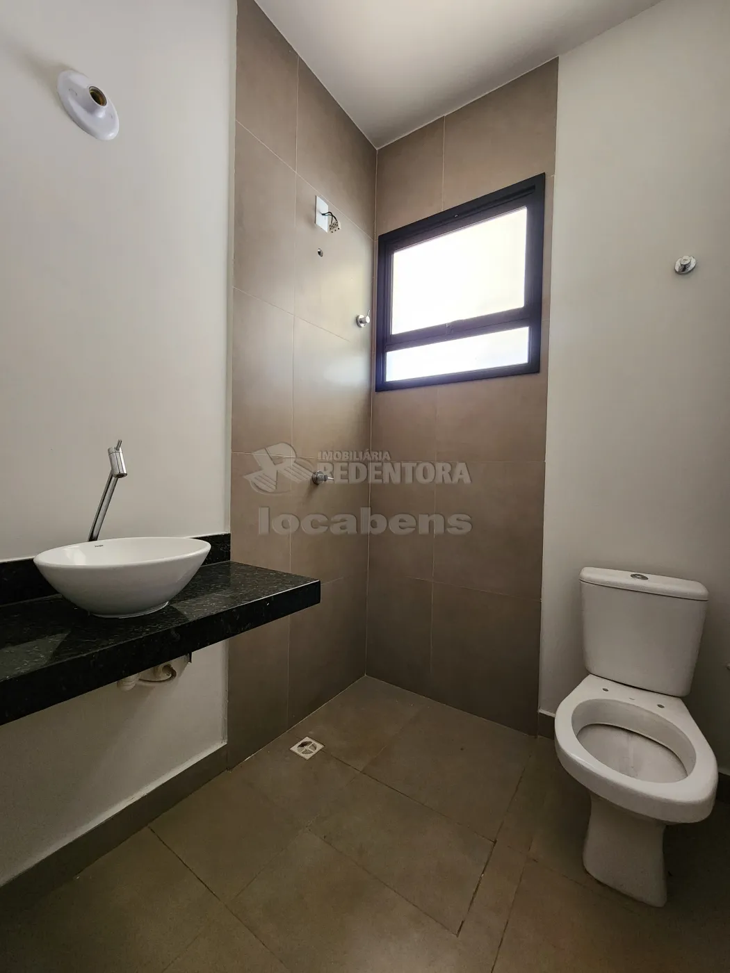 Alugar Casa / Condom&iacute;nio em S&atilde;o Jos&eacute; do Rio Preto R$ 2.500,00 - Foto 5