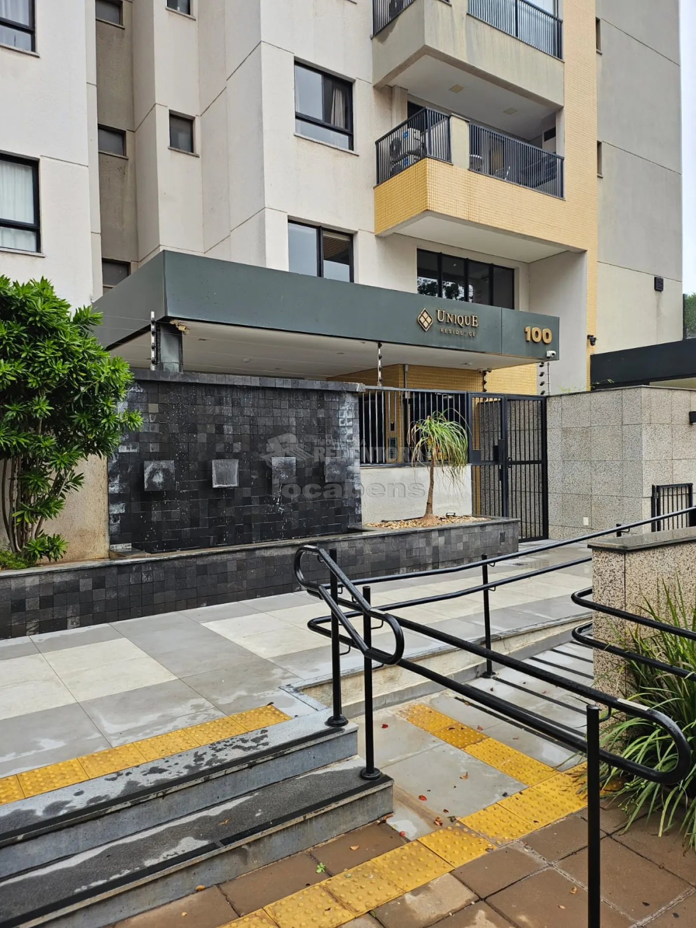 Alugar Apartamento / Studio em S&atilde;o Jos&eacute; do Rio Preto R$ 3.300,00 - Foto 1