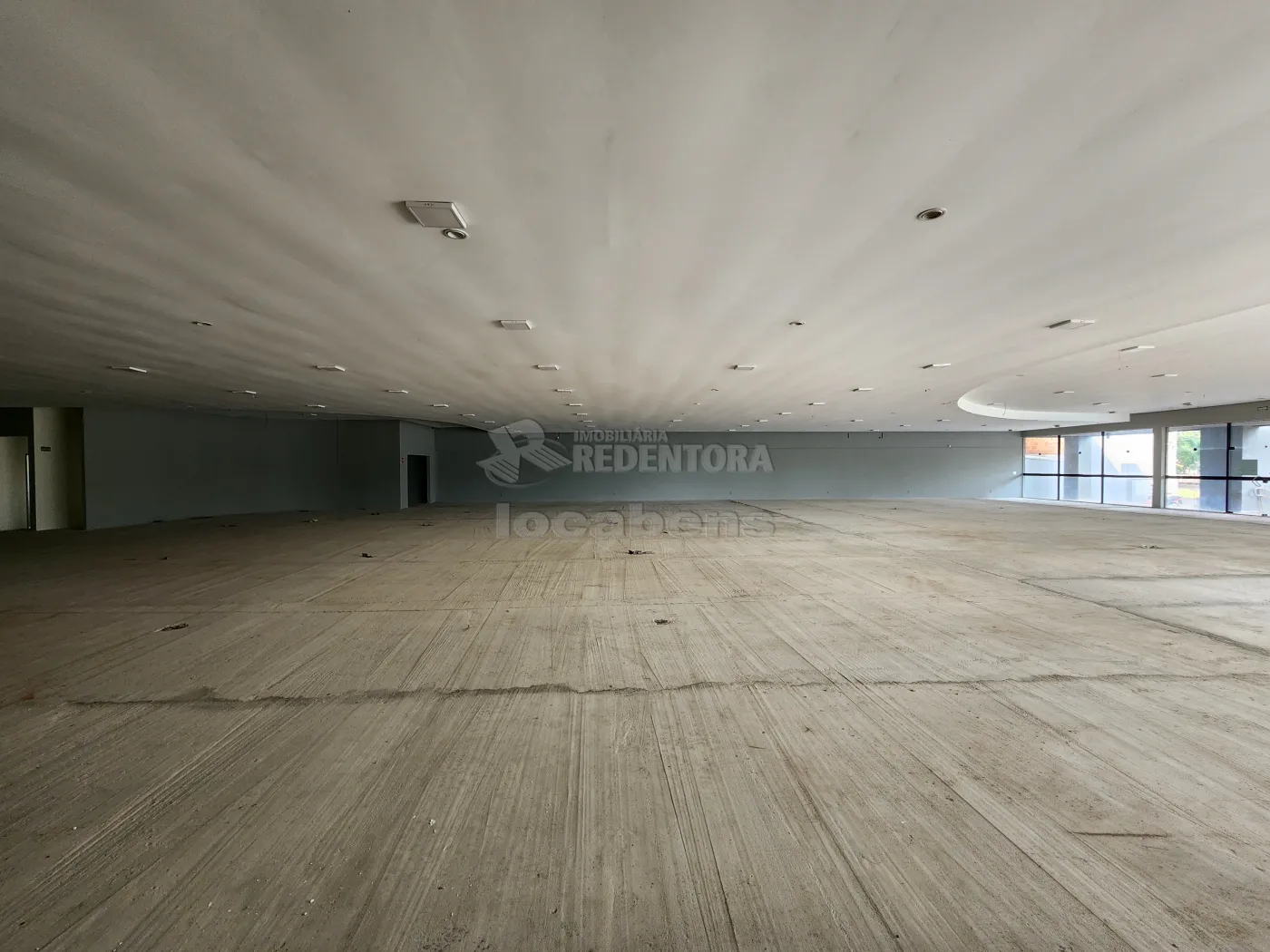 Alugar Comercial / Sal&atilde;o em S&atilde;o Jos&eacute; do Rio Preto R$ 60.000,00 - Foto 5
