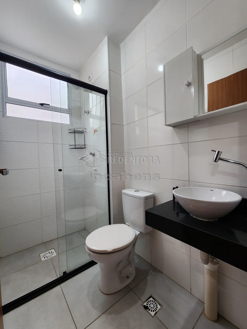 Alugar Apartamento / Padr&atilde;o em S&atilde;o Jos&eacute; do Rio Preto R$ 950,00 - Foto 6
