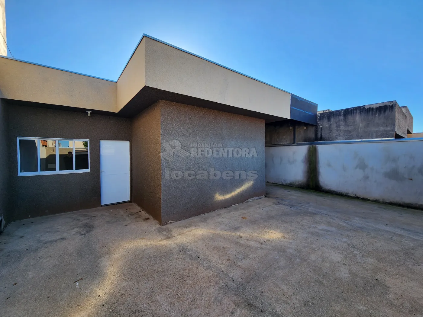 Alugar Casa / Padr&atilde;o em Mirassol R$ 1.550,00 - Foto 1