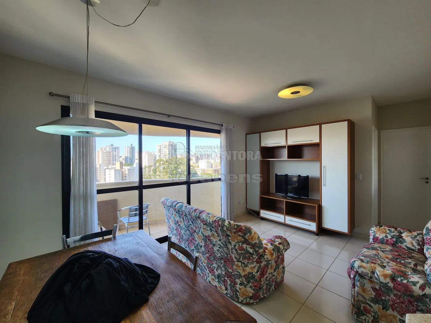 Alugar Apartamento / Padr&atilde;o em S&atilde;o Jos&eacute; do Rio Preto R$ 2.100,00 - Foto 1