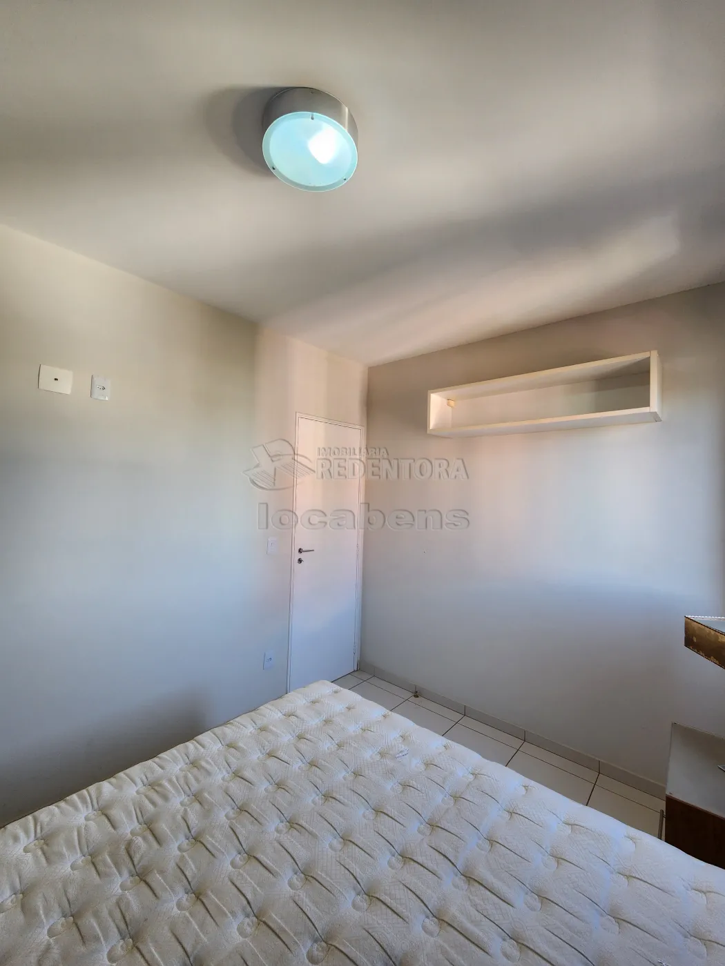 Alugar Apartamento / Padr&atilde;o em S&atilde;o Jos&eacute; do Rio Preto R$ 2.100,00 - Foto 8