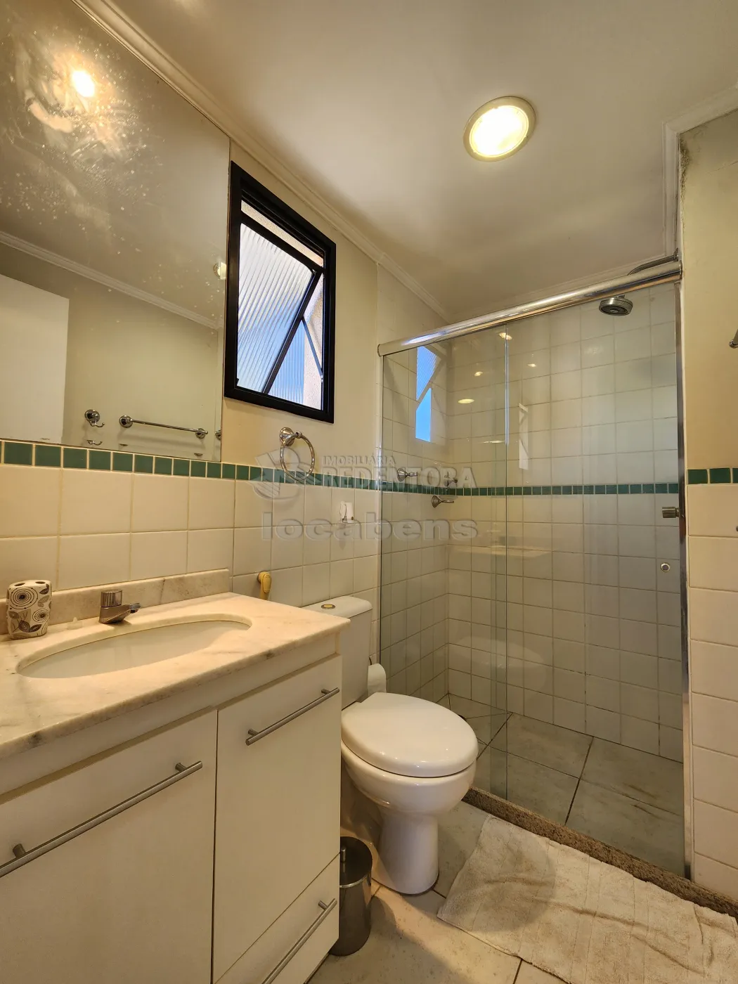 Alugar Apartamento / Padr&atilde;o em S&atilde;o Jos&eacute; do Rio Preto R$ 2.100,00 - Foto 9