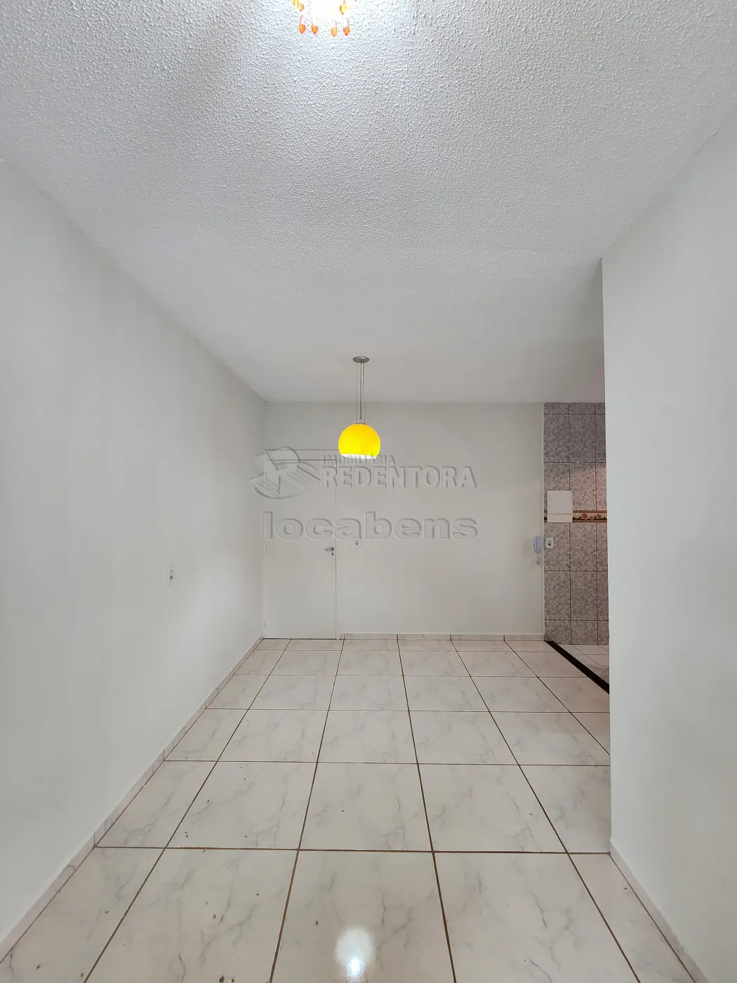 Alugar Apartamento / Padr&atilde;o em S&atilde;o Jos&eacute; do Rio Preto R$ 1.250,00 - Foto 2