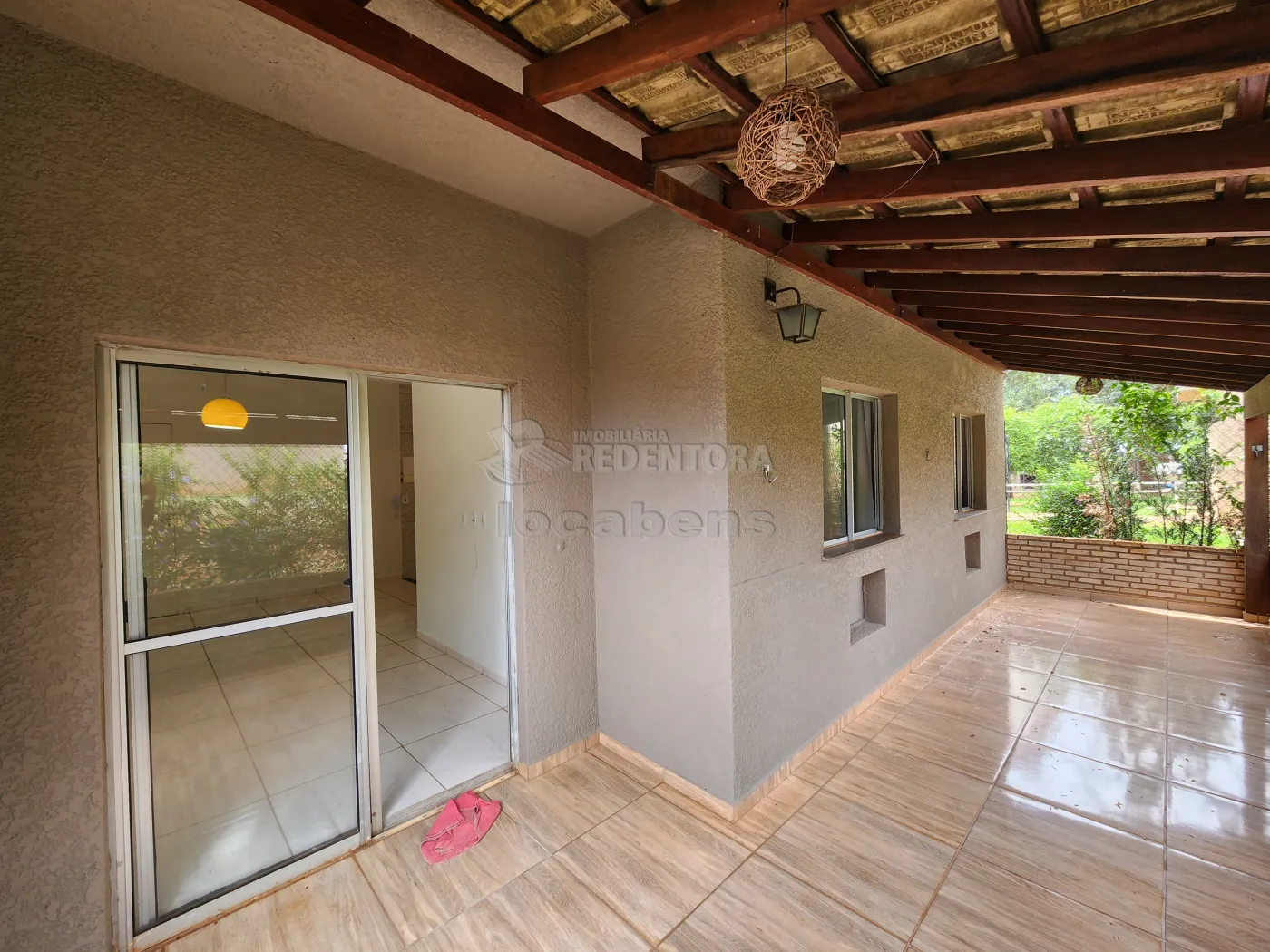 Alugar Apartamento / Padr&atilde;o em S&atilde;o Jos&eacute; do Rio Preto R$ 1.250,00 - Foto 3
