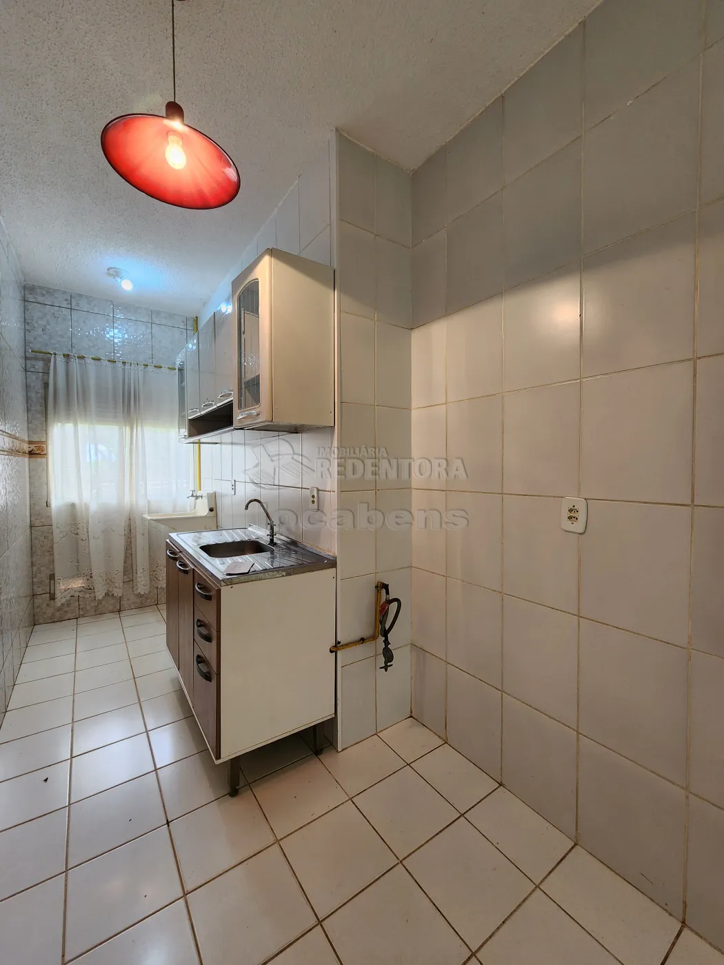 Alugar Apartamento / Padr&atilde;o em S&atilde;o Jos&eacute; do Rio Preto R$ 1.250,00 - Foto 4