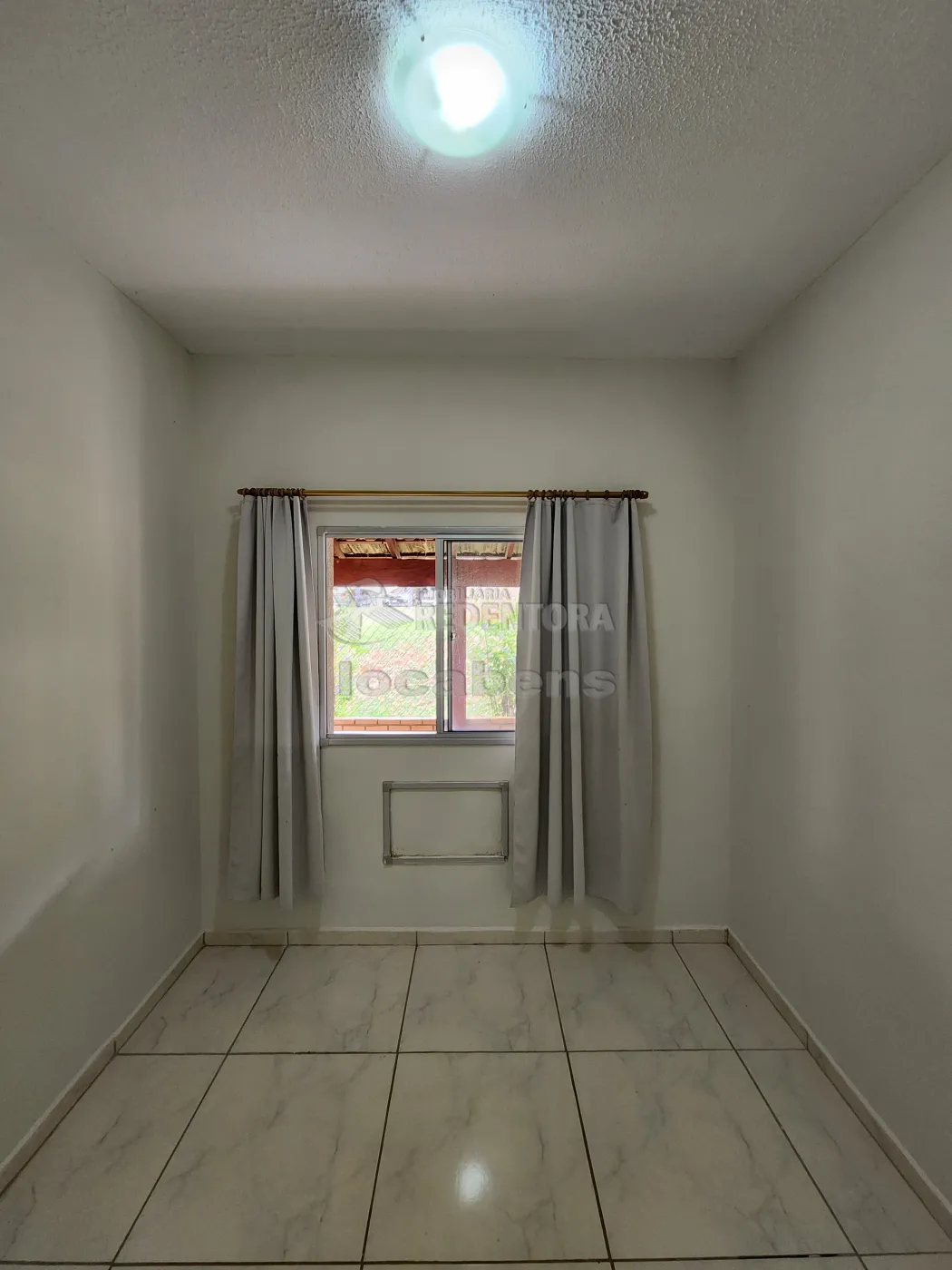 Alugar Apartamento / Padr&atilde;o em S&atilde;o Jos&eacute; do Rio Preto R$ 1.250,00 - Foto 5