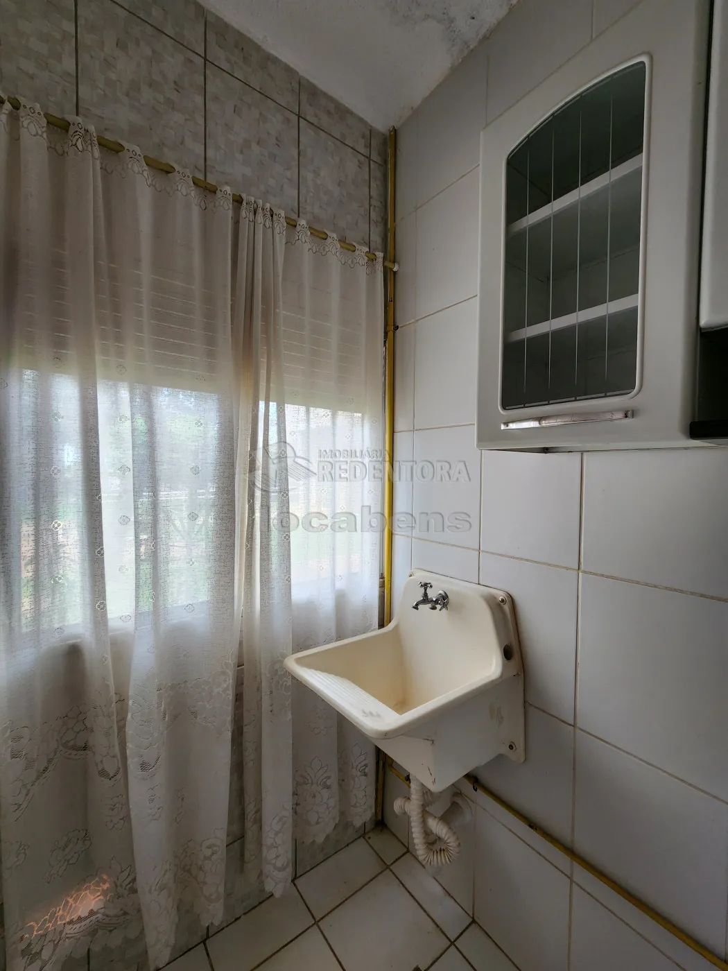 Alugar Apartamento / Padr&atilde;o em S&atilde;o Jos&eacute; do Rio Preto R$ 1.250,00 - Foto 10