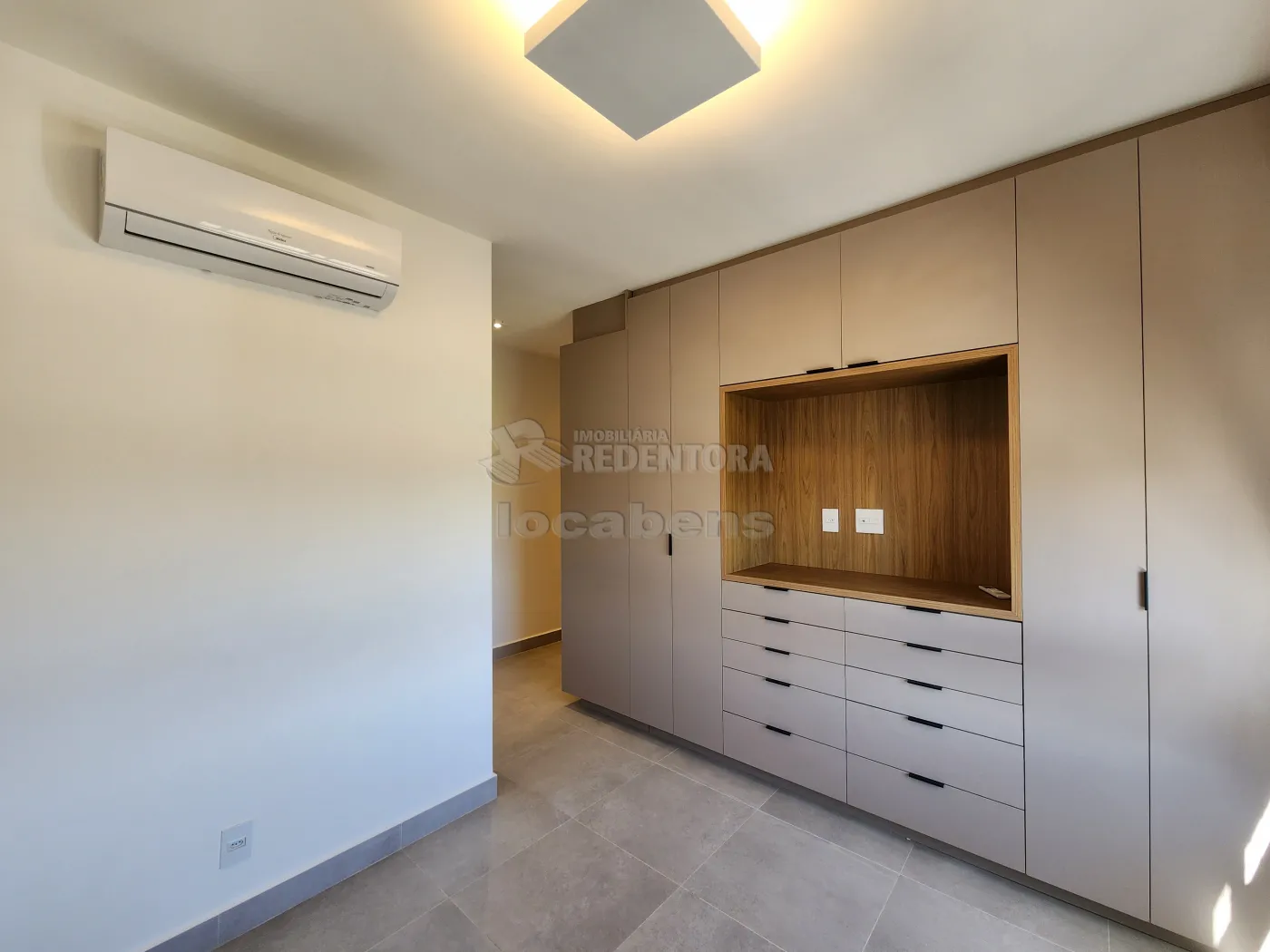 Alugar Apartamento / Padr&atilde;o em S&atilde;o Jos&eacute; do Rio Preto R$ 4.700,00 - Foto 8