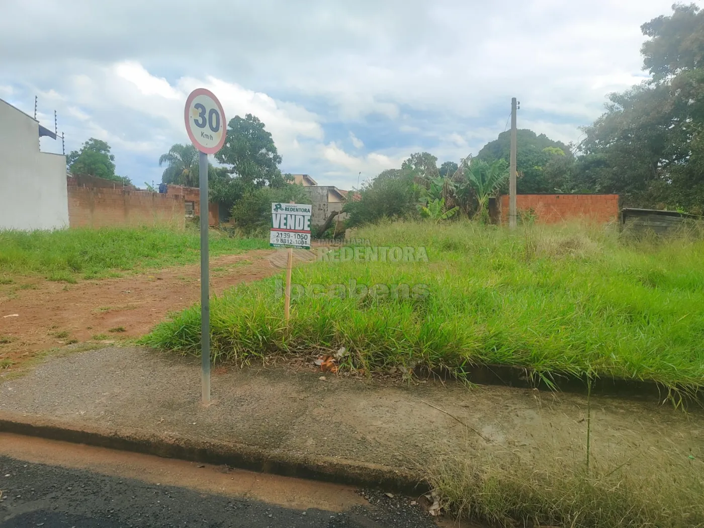 Comprar Terreno / Padr&atilde;o em S&atilde;o Jos&eacute; do Rio Preto R$ 100.000,00 - Foto 2