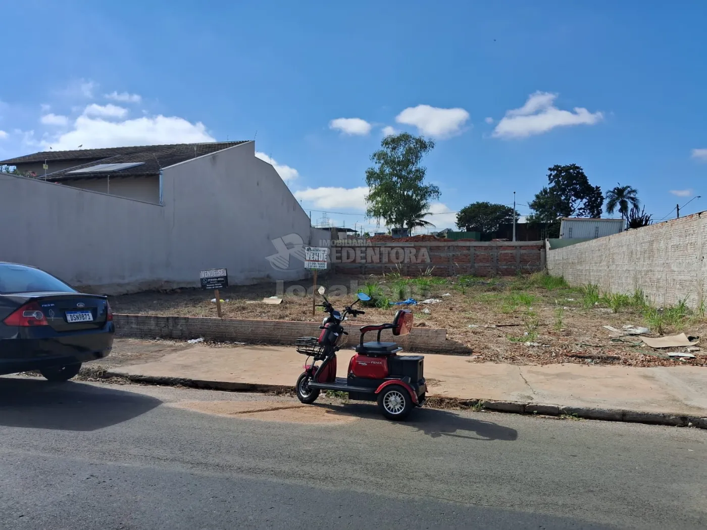 Comprar Terreno / Padr&atilde;o em Mirassol R$ 180.000,00 - Foto 7