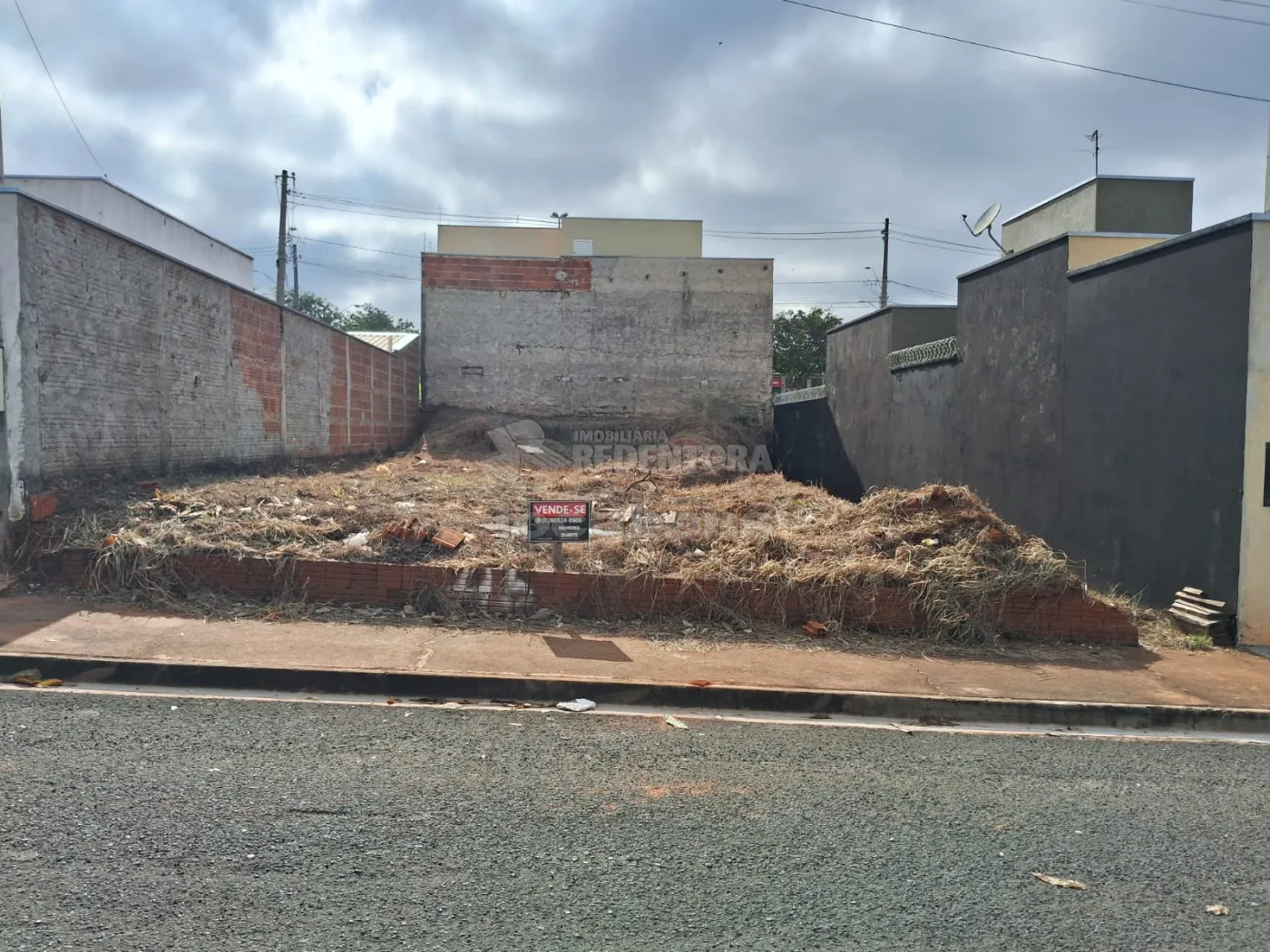 Comprar Terreno / Padr&atilde;o em Mirassol R$ 110.000,00 - Foto 7