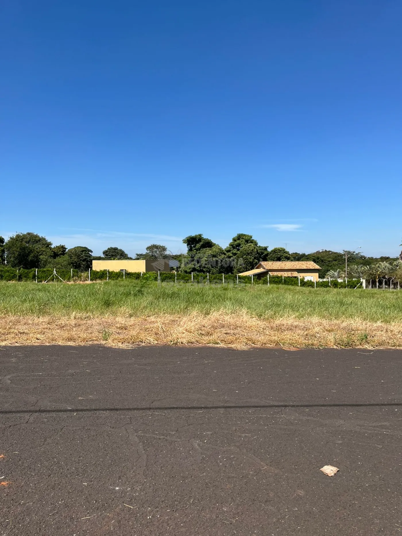 Comprar Terreno / Condom&iacute;nio em S&atilde;o Jos&eacute; do Rio Preto R$ 800.000,00 - Foto 3
