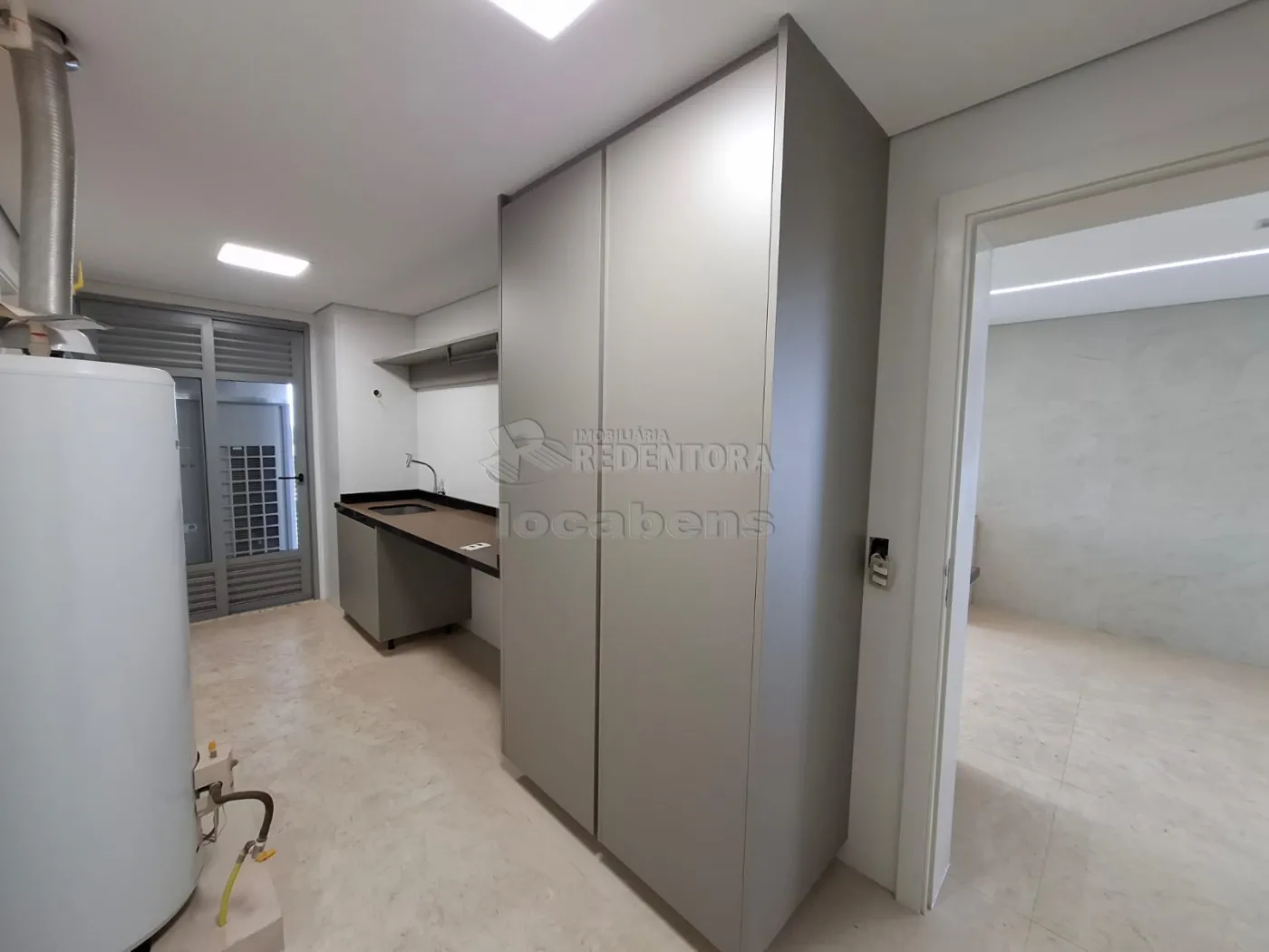 Alugar Apartamento / Padr&atilde;o em S&atilde;o Jos&eacute; do Rio Preto R$ 12.000,00 - Foto 11